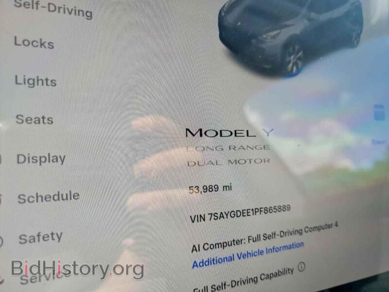 2023 Tesla MODEL Y (VIN 7SAYGDEE1PF865889) — photo 9 of 13