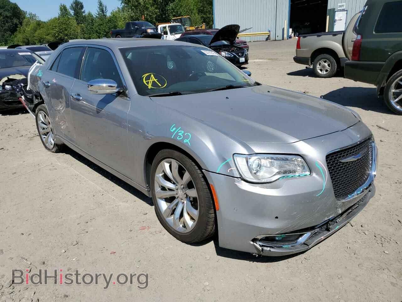 Фотография 2C3CCAEG2JH263799 - CHRYSLER 300 2018
