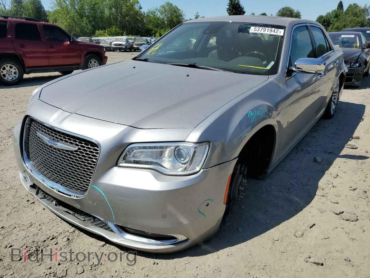 2018 CHRYSLER 300 - VIN: 2C3CCAEG2JH263799 - Фото 2