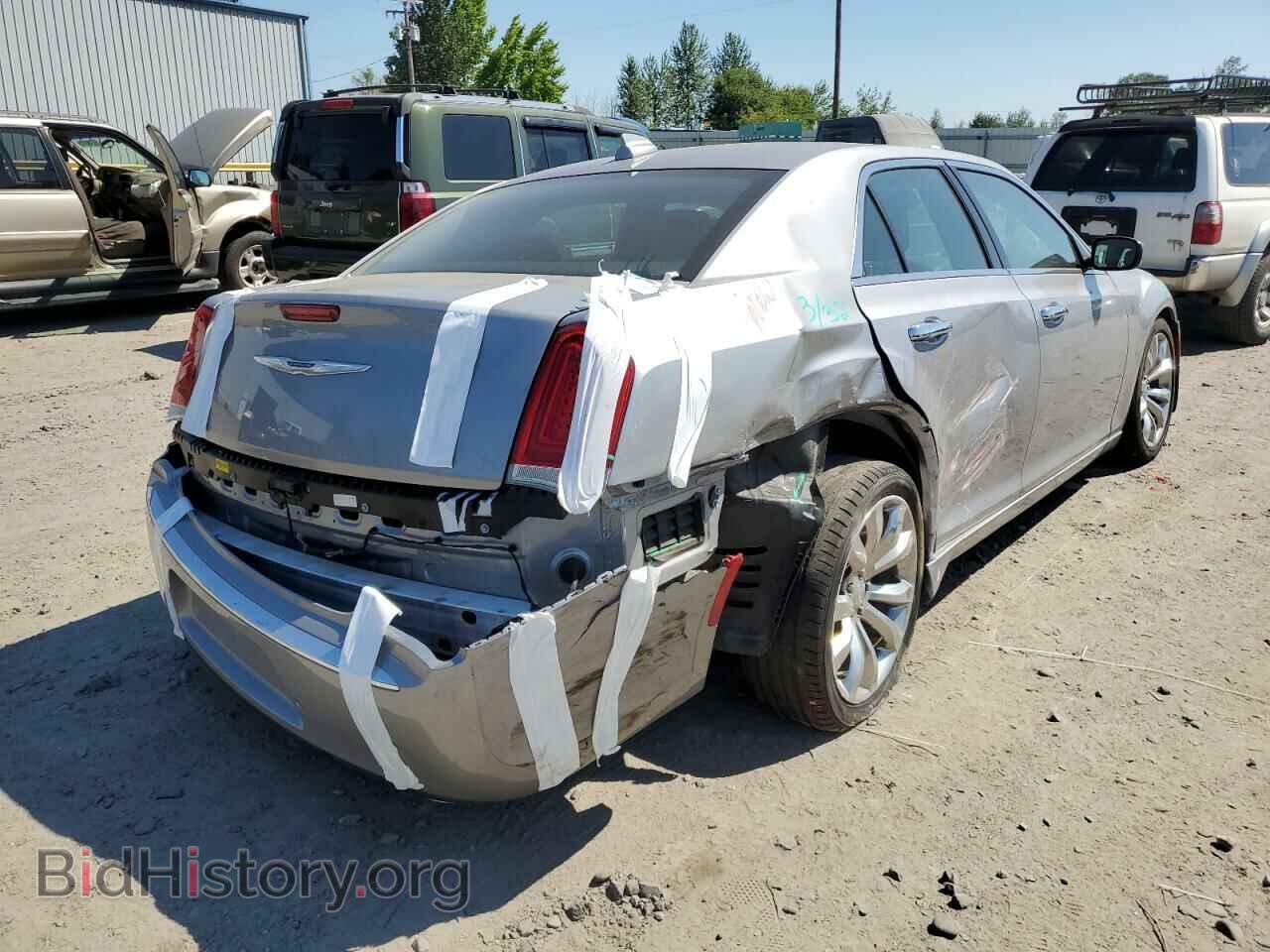 2018 CHRYSLER 300 - VIN: 2C3CCAEG2JH263799 - Фото 4