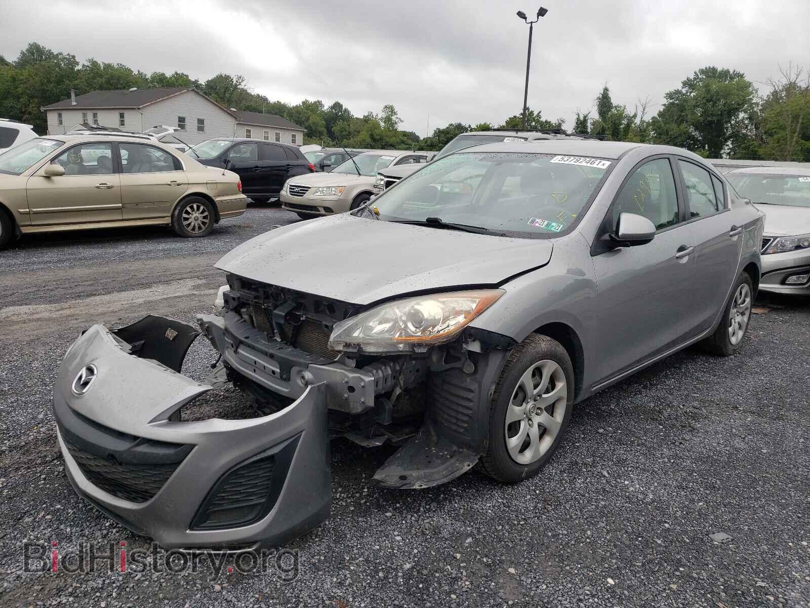 2011 MAZDA 3 - VIN: JM1BL1UG0B1498324 - Фото 2