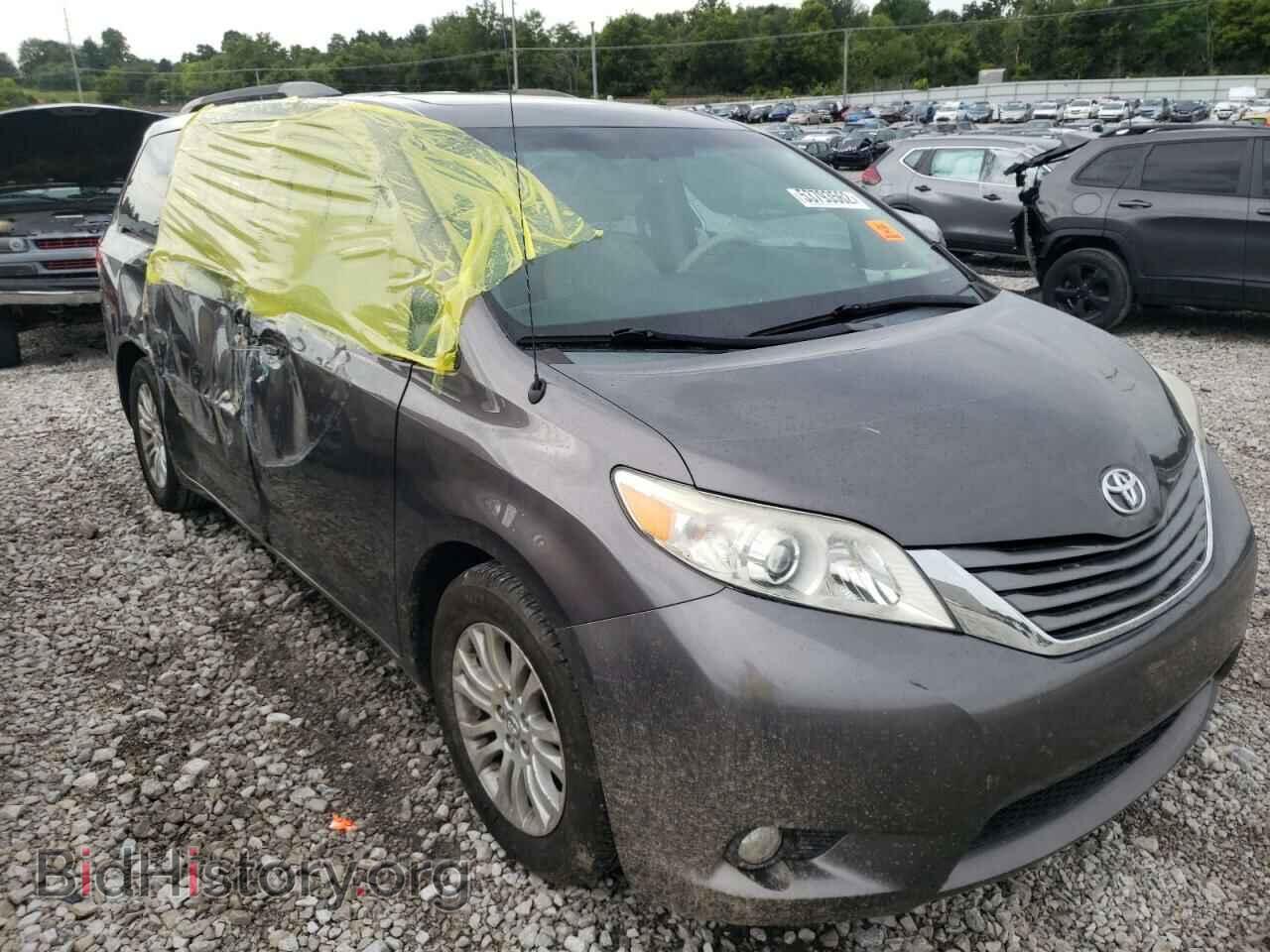 Photo 5TDYK3DC1CS239352 - TOYOTA SIENNA 2012