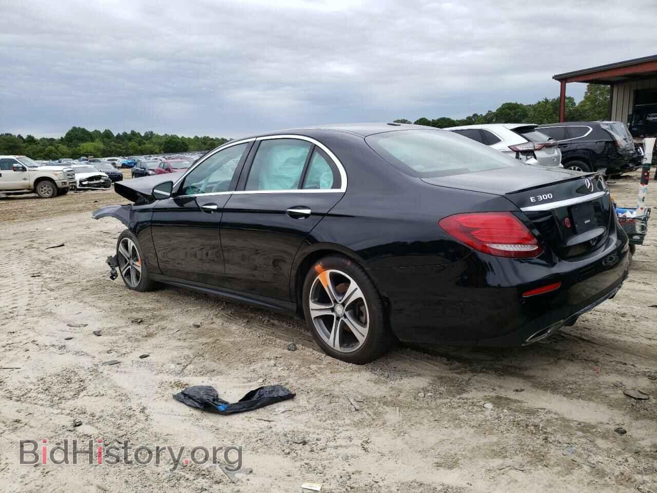 2017 MERCEDES-BENZ E-CLASS - VIN: WDDZF4JB5HA073552 - Фото 2