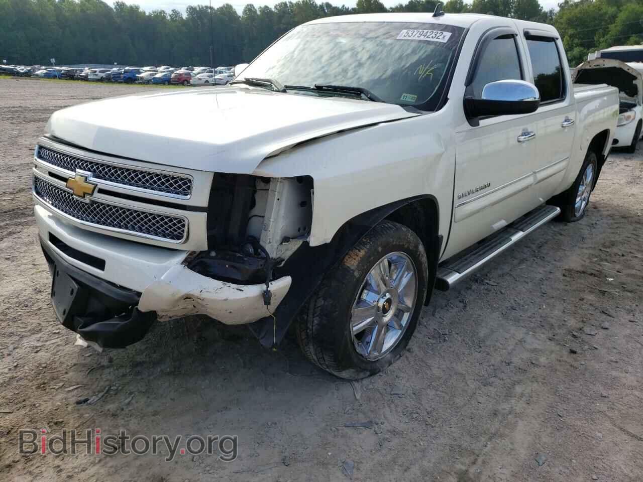 2013 CHEVROLET SILVERADO - VIN: 3GCPKTE75DG141843 - Фото 2