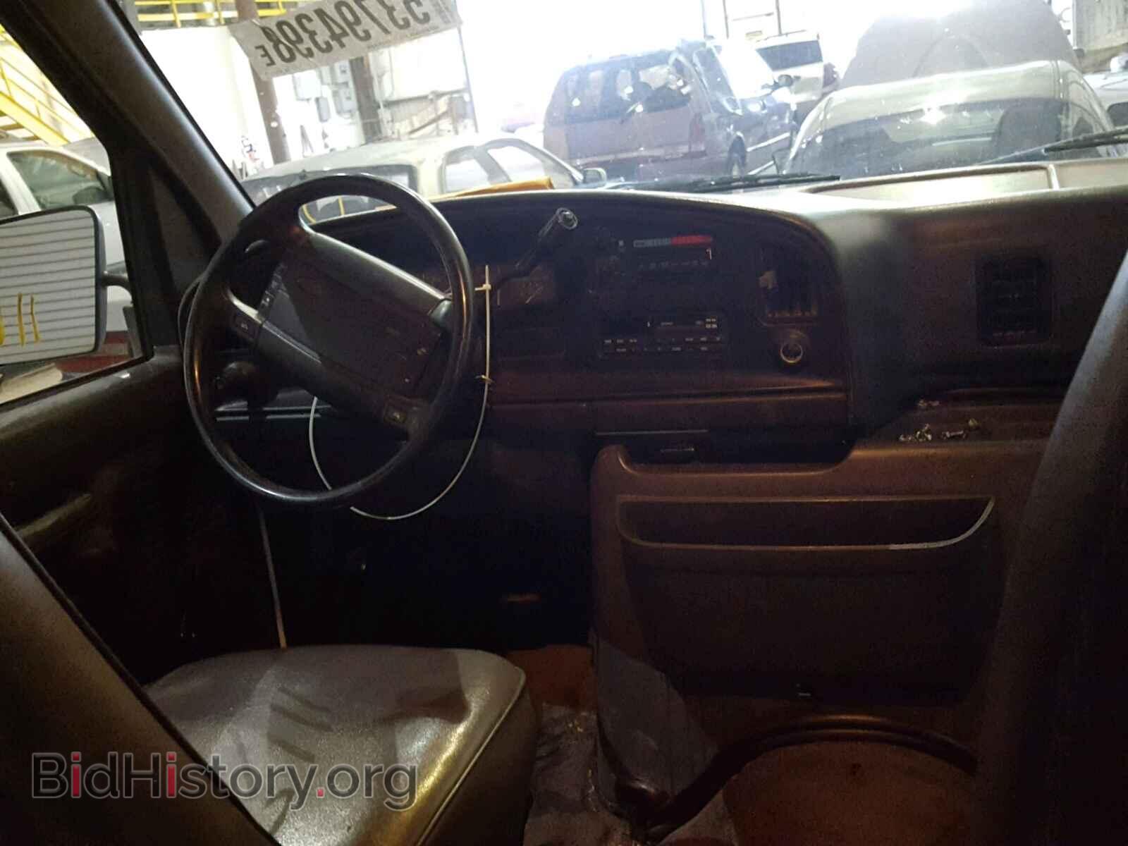 1996 FORD ECONOLINE - VIN: 1FBJS31G3THB42316 - Photo 9