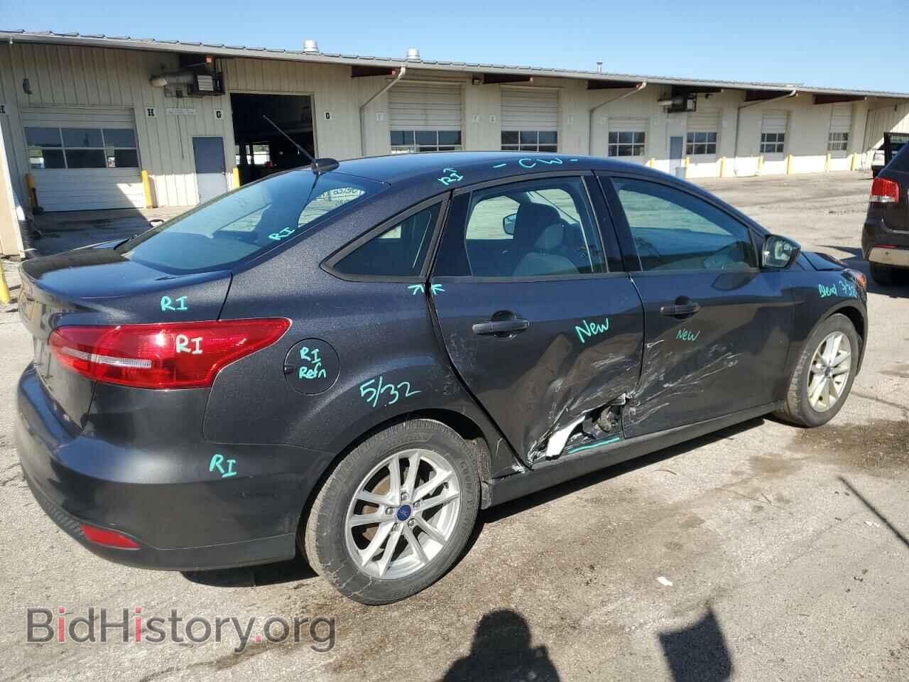 2018 FORD FOCUS - VIN: 1FADP3F23JL300886 - Фото 3