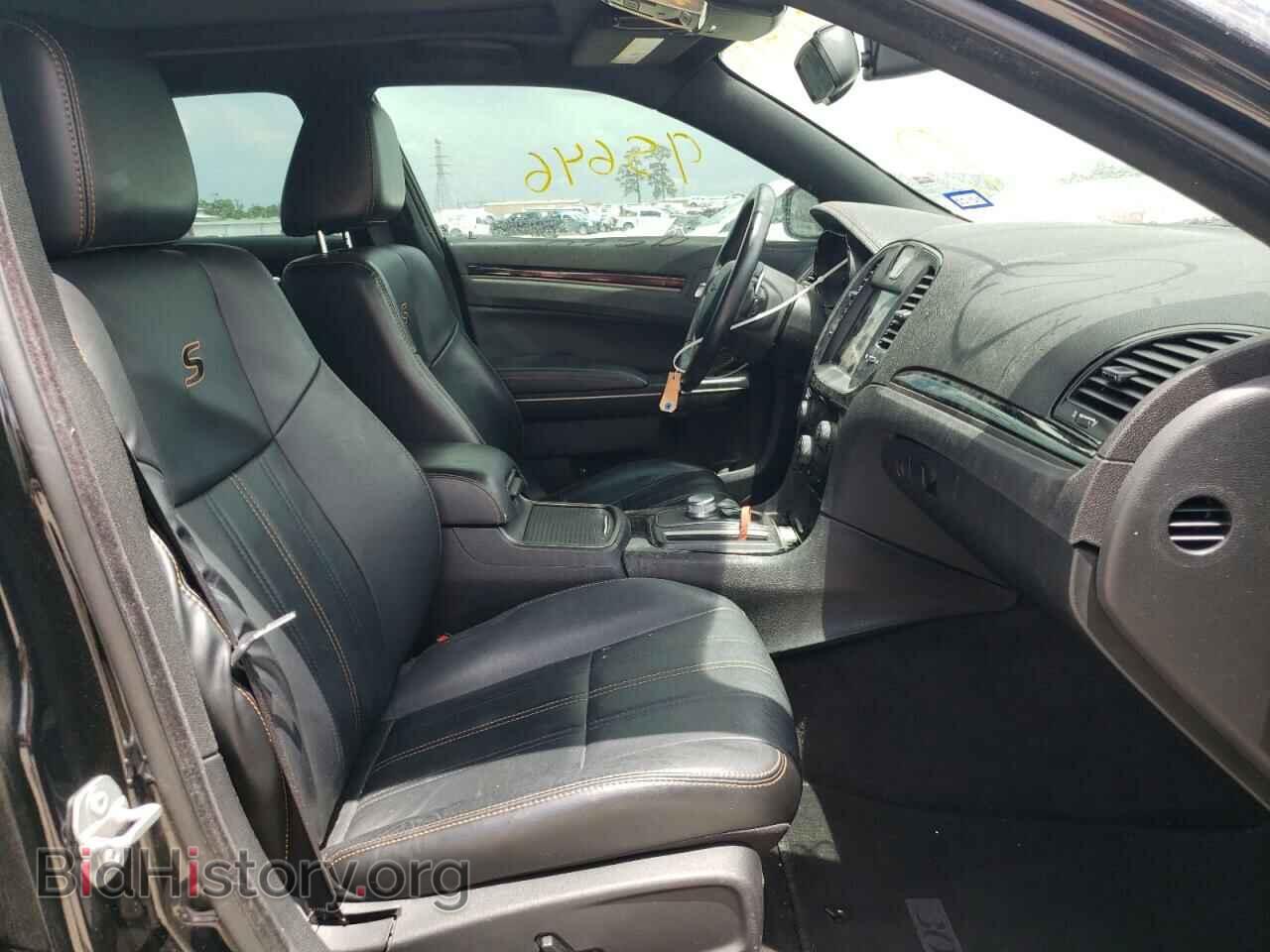 2016 CHRYSLER 300 - VIN: 2C3CCABG2GH324968 - Фото 5