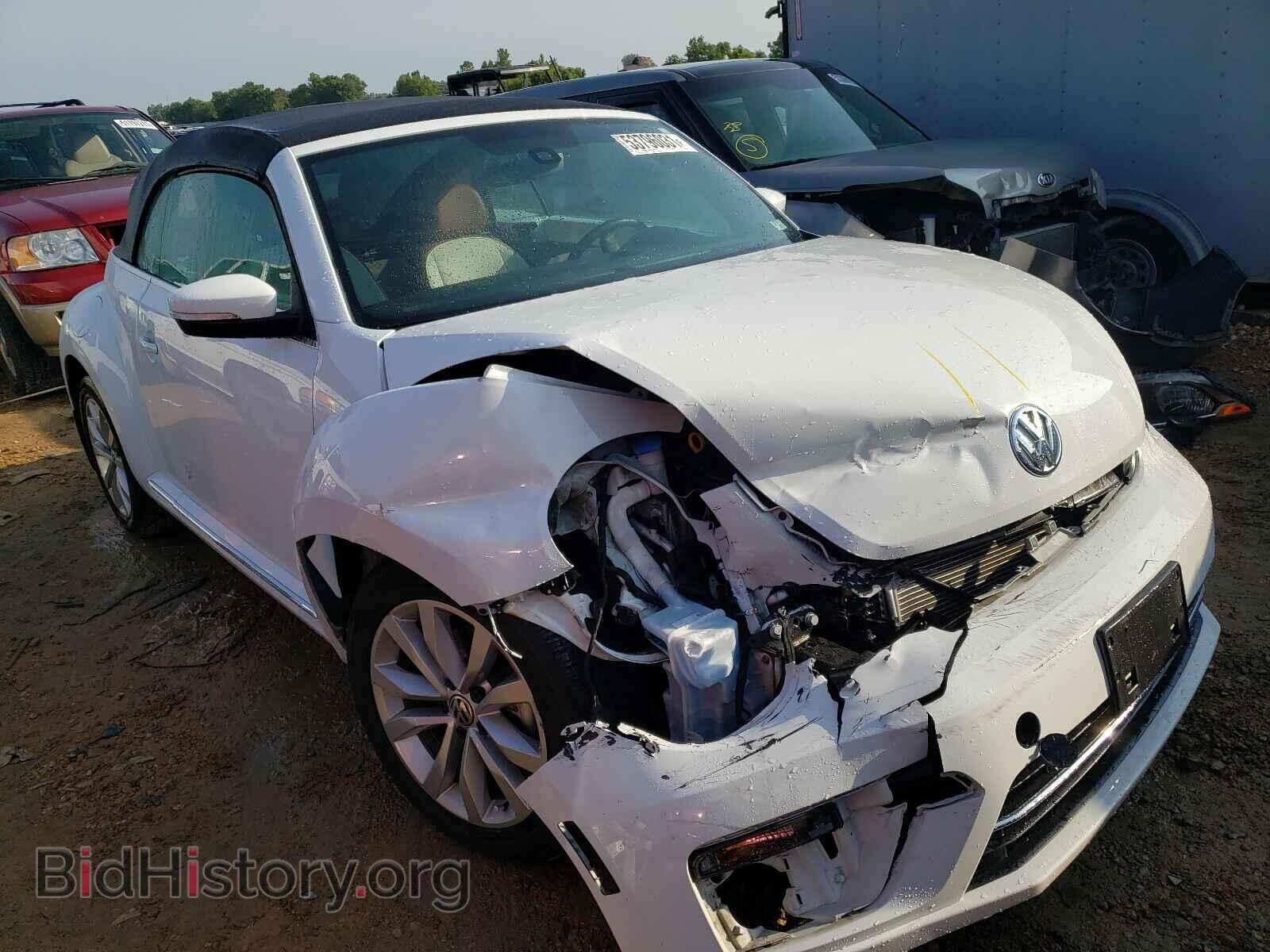 Photo 3VW517ATXHM809113 - VOLKSWAGEN BEETLE 2017