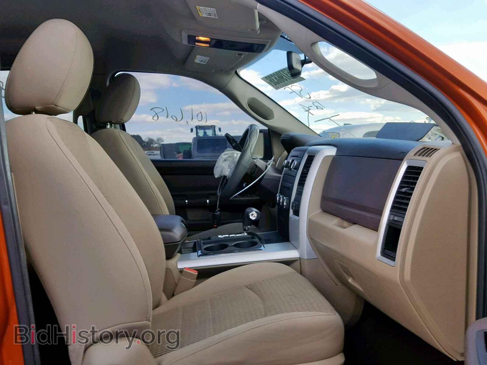 2010 DODGE RAM 1500 - VIN: 1D7RB1GT0AS206664 - Фото 5