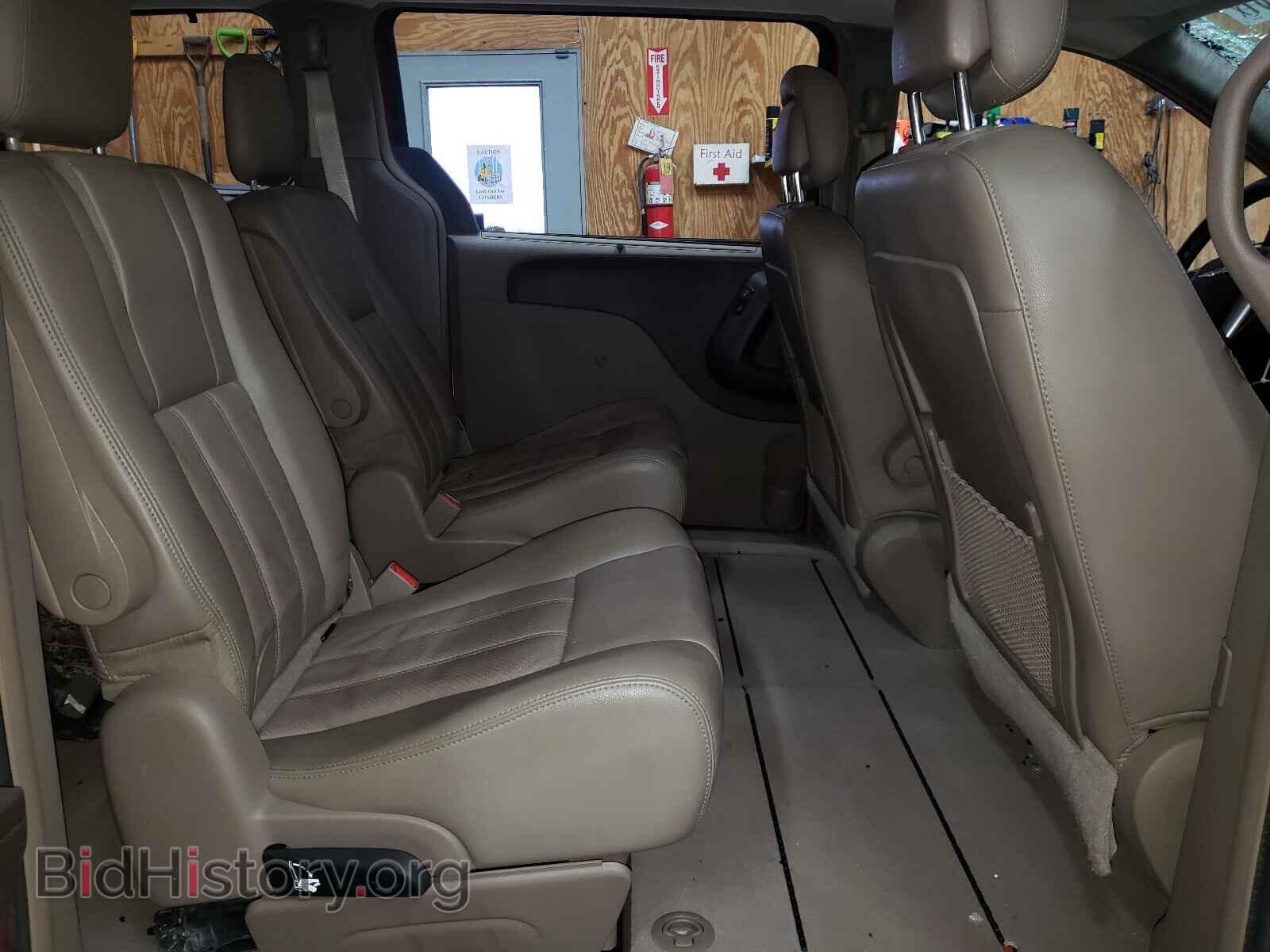 2011 CHRYSLER MINIVAN - VIN: 2A4RR8DG1BR749542 - Фото 6