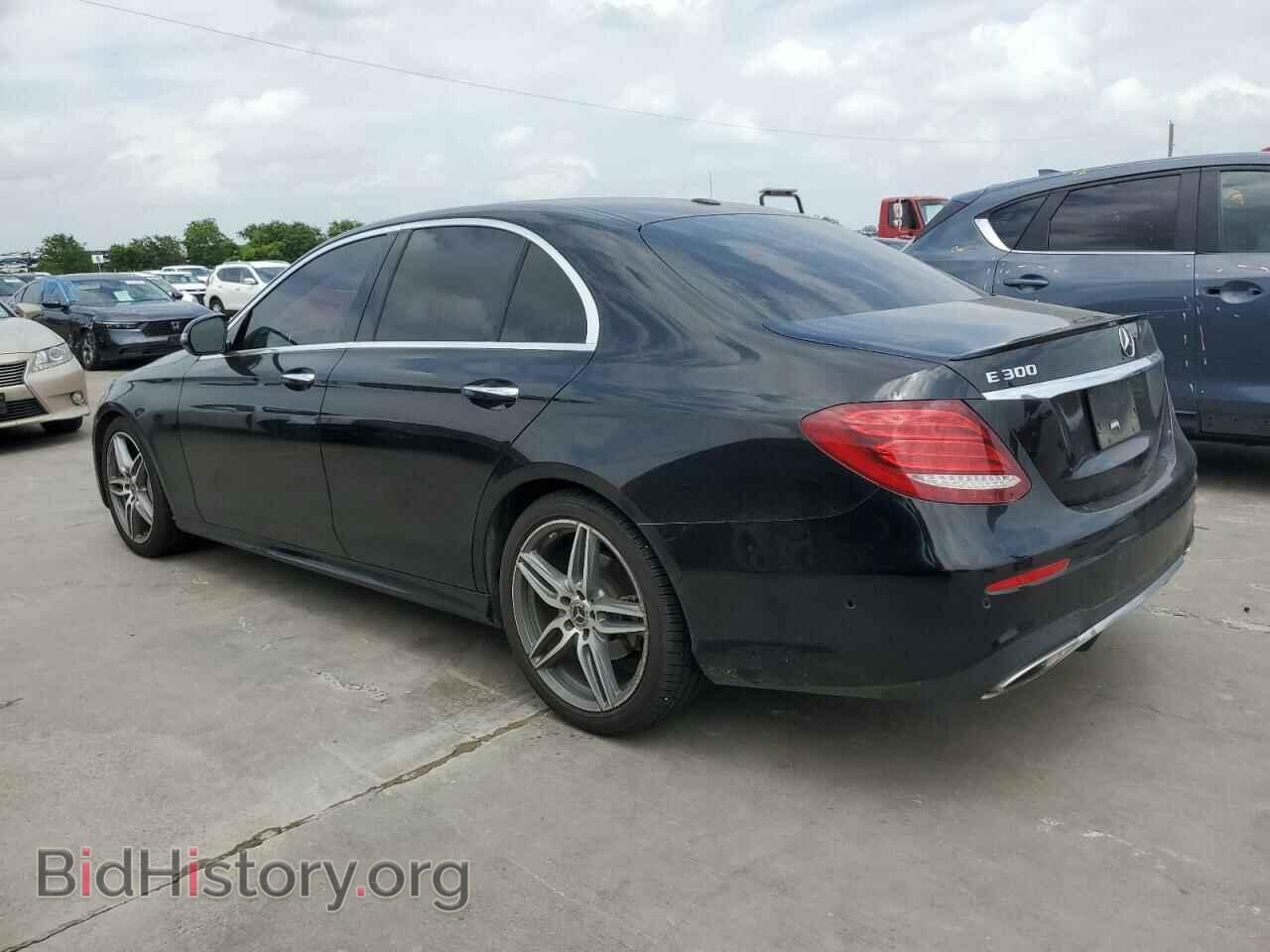 2018 MERCEDES-BENZ E-CLASS - VIN: WDDZF4JB7JA333889 - Фото 2