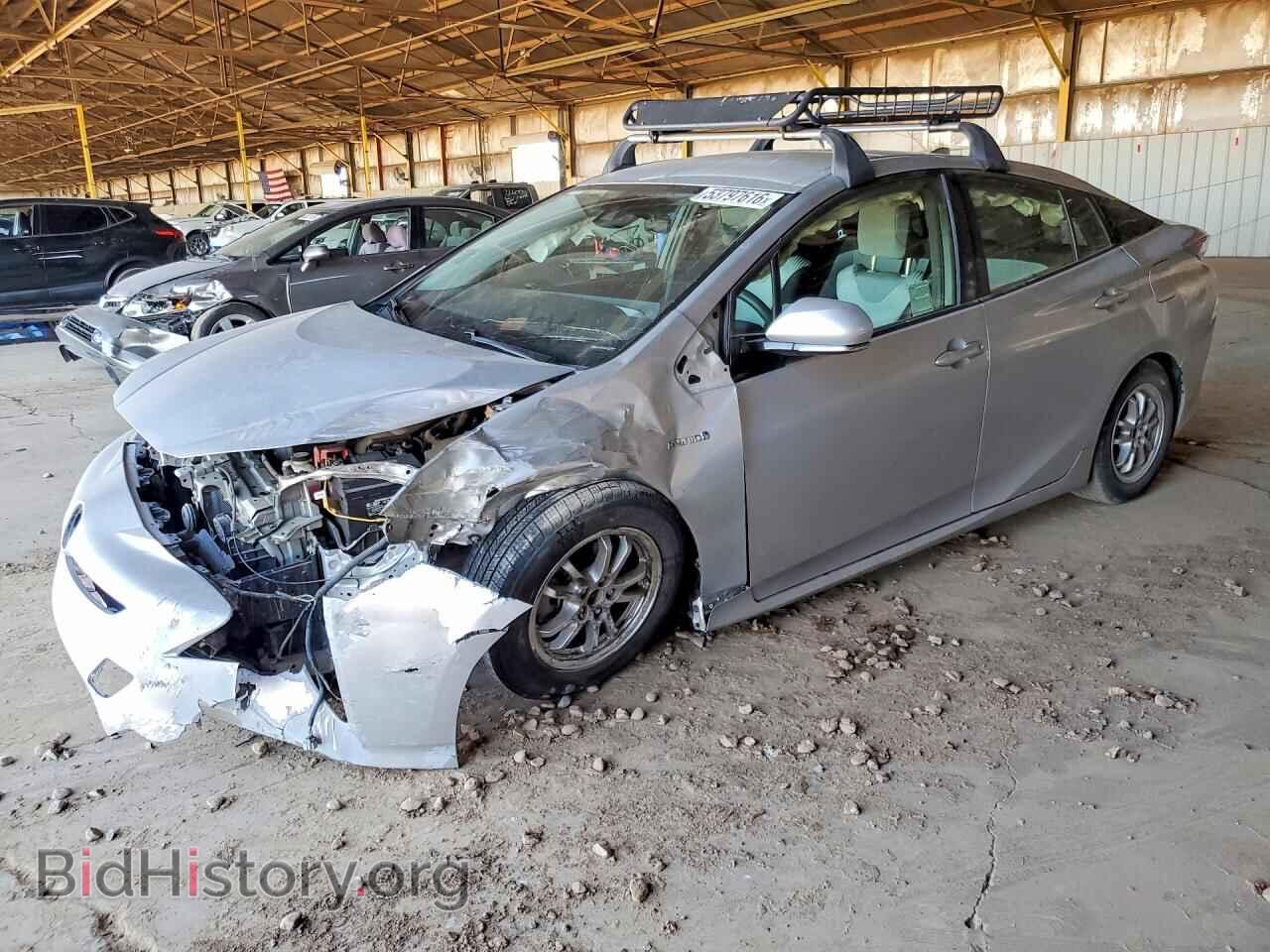 Photo JTDKARFU5H3038032 - TOYOTA PRIUS 2017