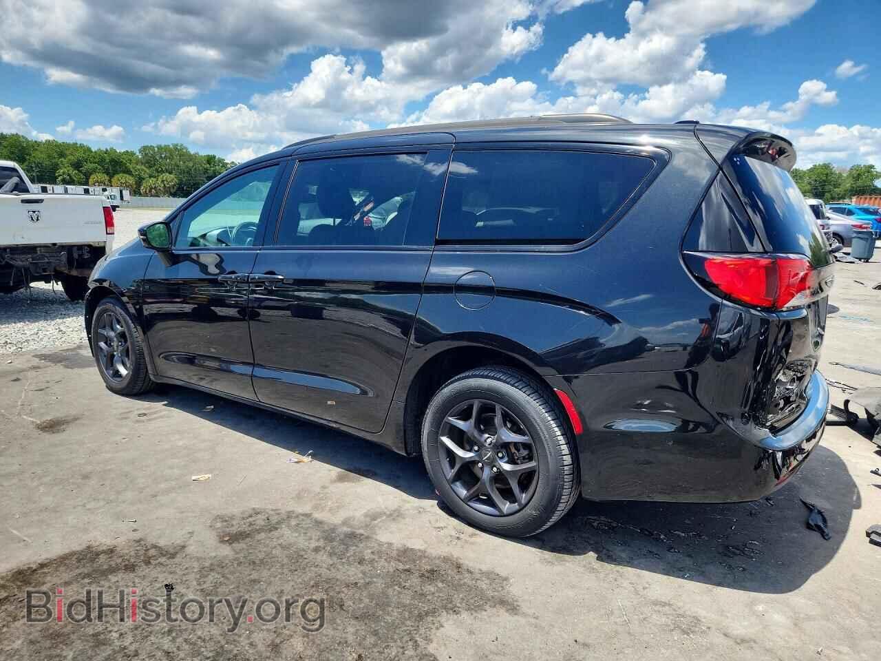 2019 CHRYSLER PACIFICA - VIN: 2C4RC1GG4KR721678 - Photo 2