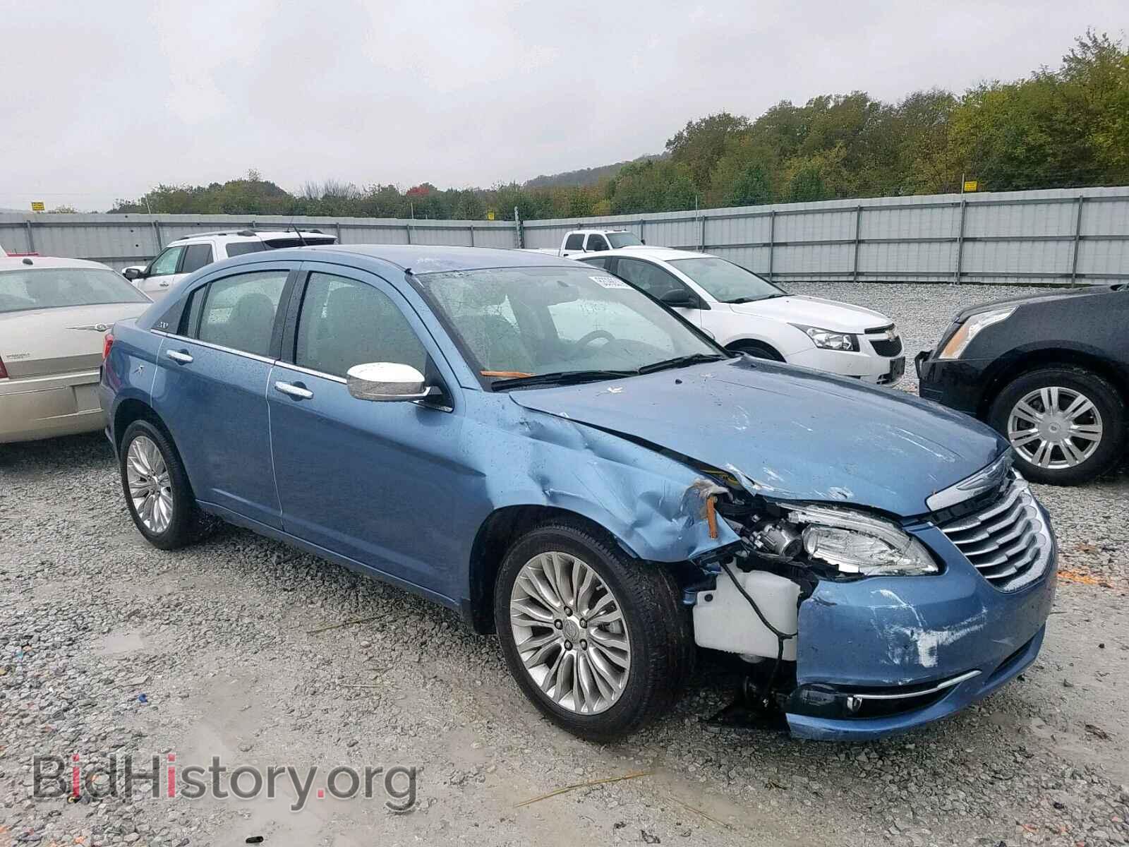 Photo 1C3BC2FB1BN615624 - CHRYSLER 200 2011