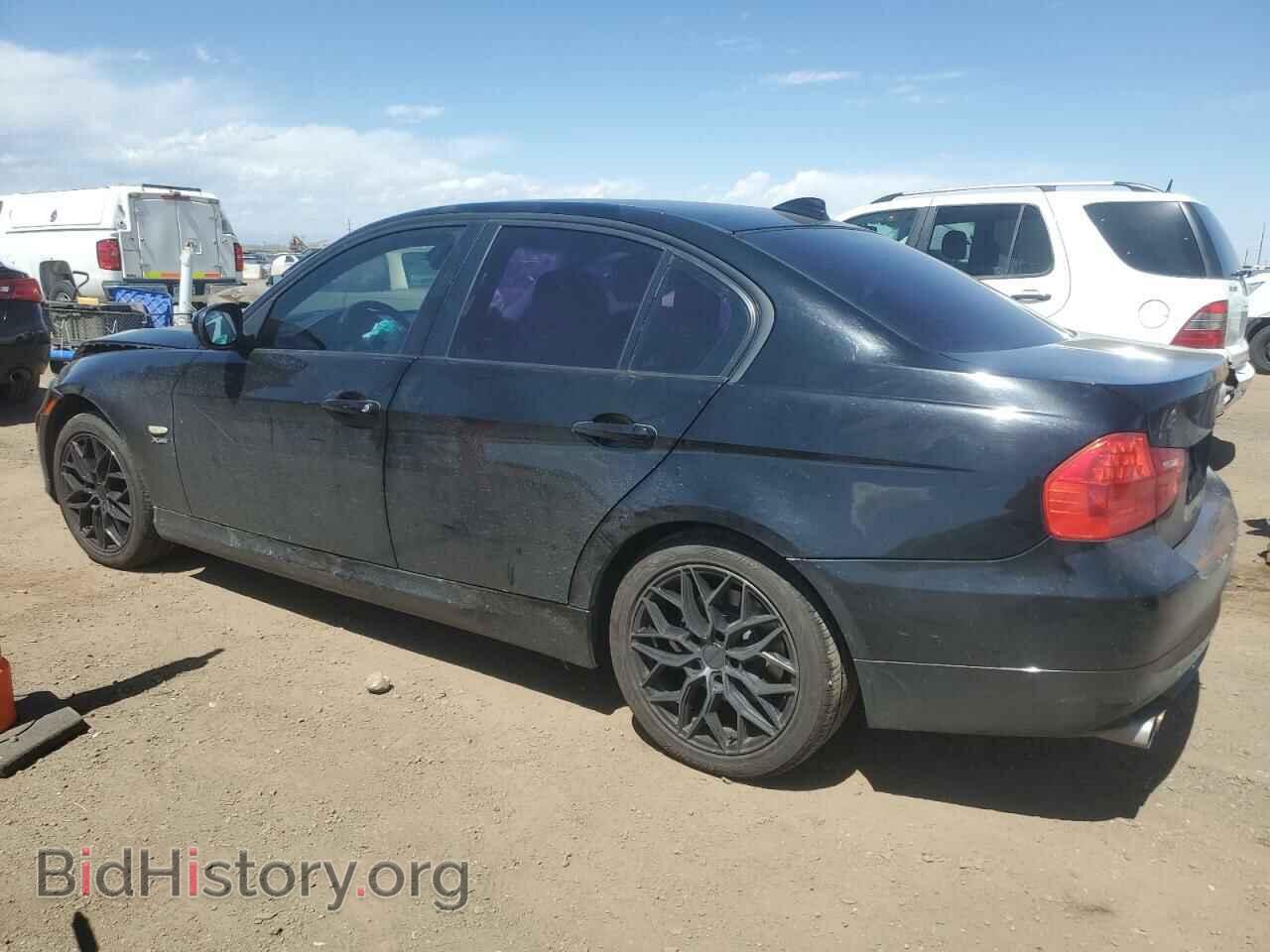 2011 BMW 3 SERIES - VIN: WBAPK7C53BA974770 - Фото 2