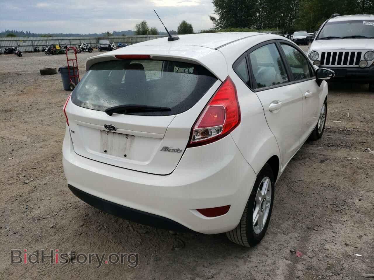 2017 FORD FIESTA - VIN: 3FADP4EJ0HM150825 - Фото 4