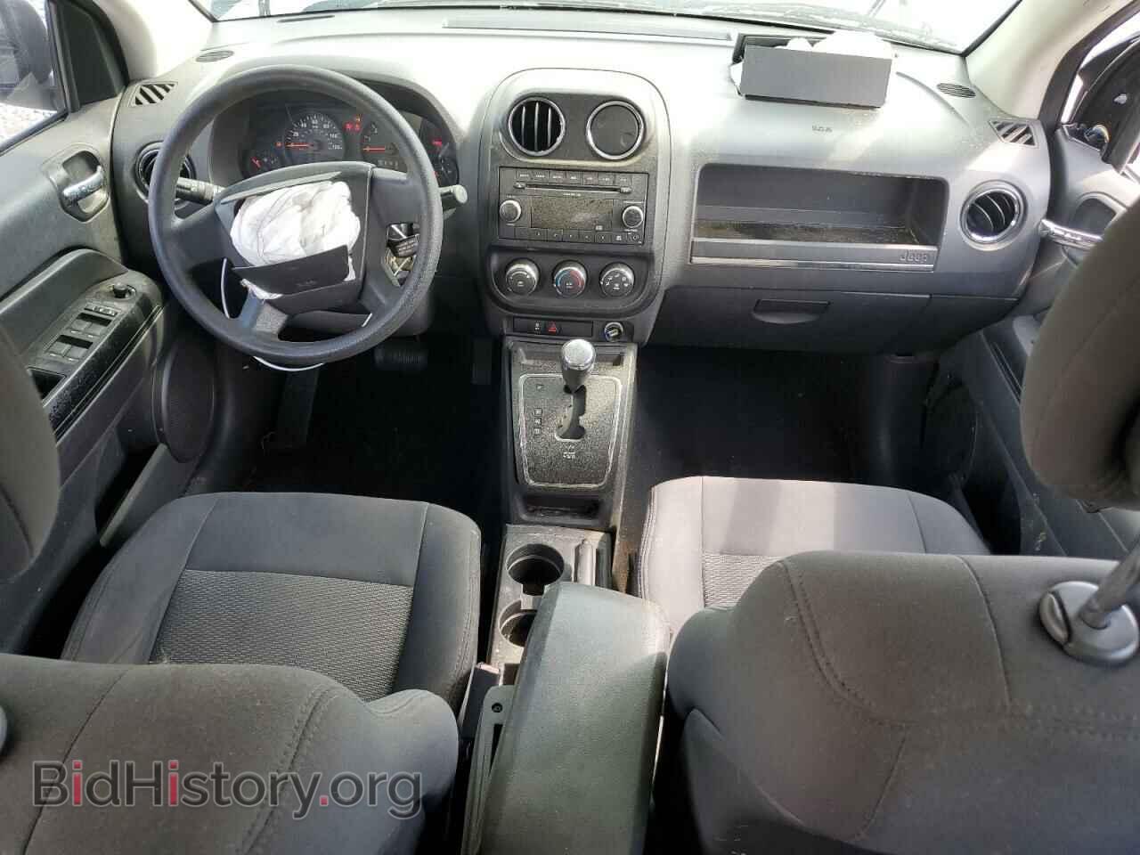 2010 JEEP COMPASS - VIN: 1J4NT4FB2AD558059 - Фото 8