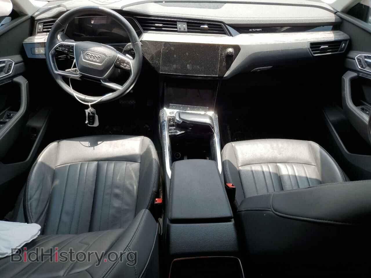 2021 AUDI E-TRON - VIN: WA1AAAGE8MB010207 - Фото 8