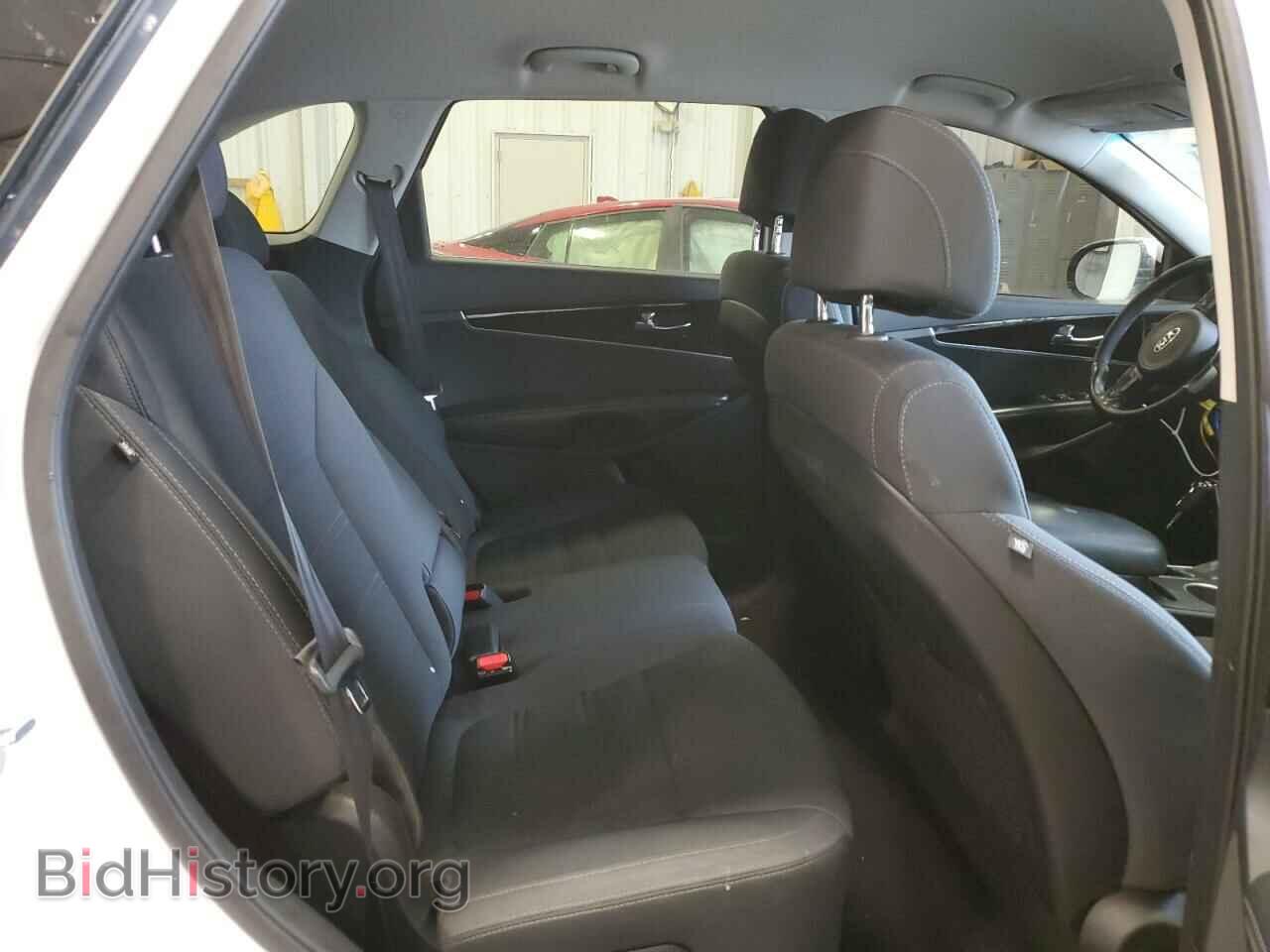 2017 KIA SORENTO - VIN: 5XYPGDA39HG324998 - Фото 11