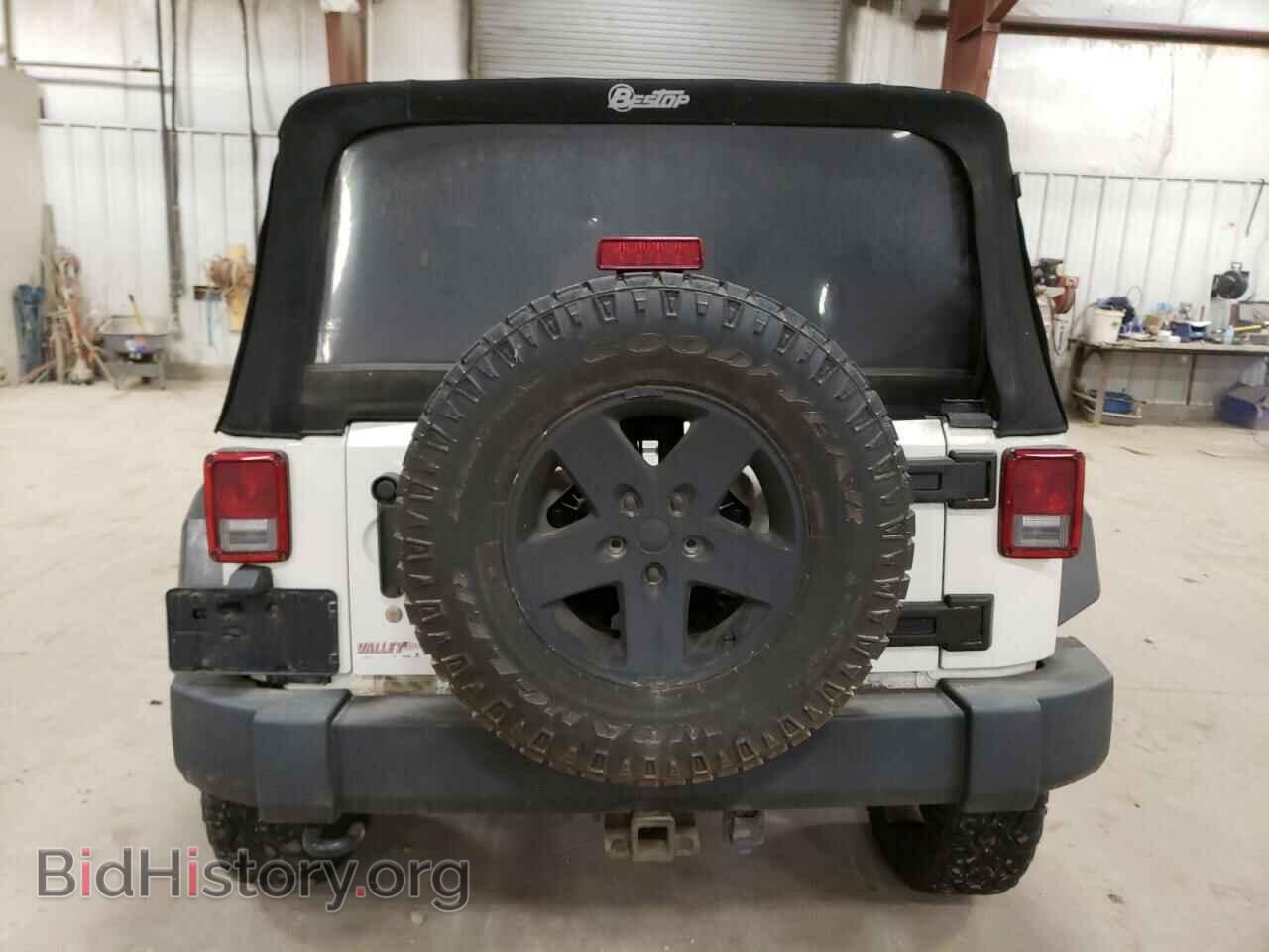 2010 JEEP WRANGLER - VIN: 1J4AA2D19AL197759 - Фото 6