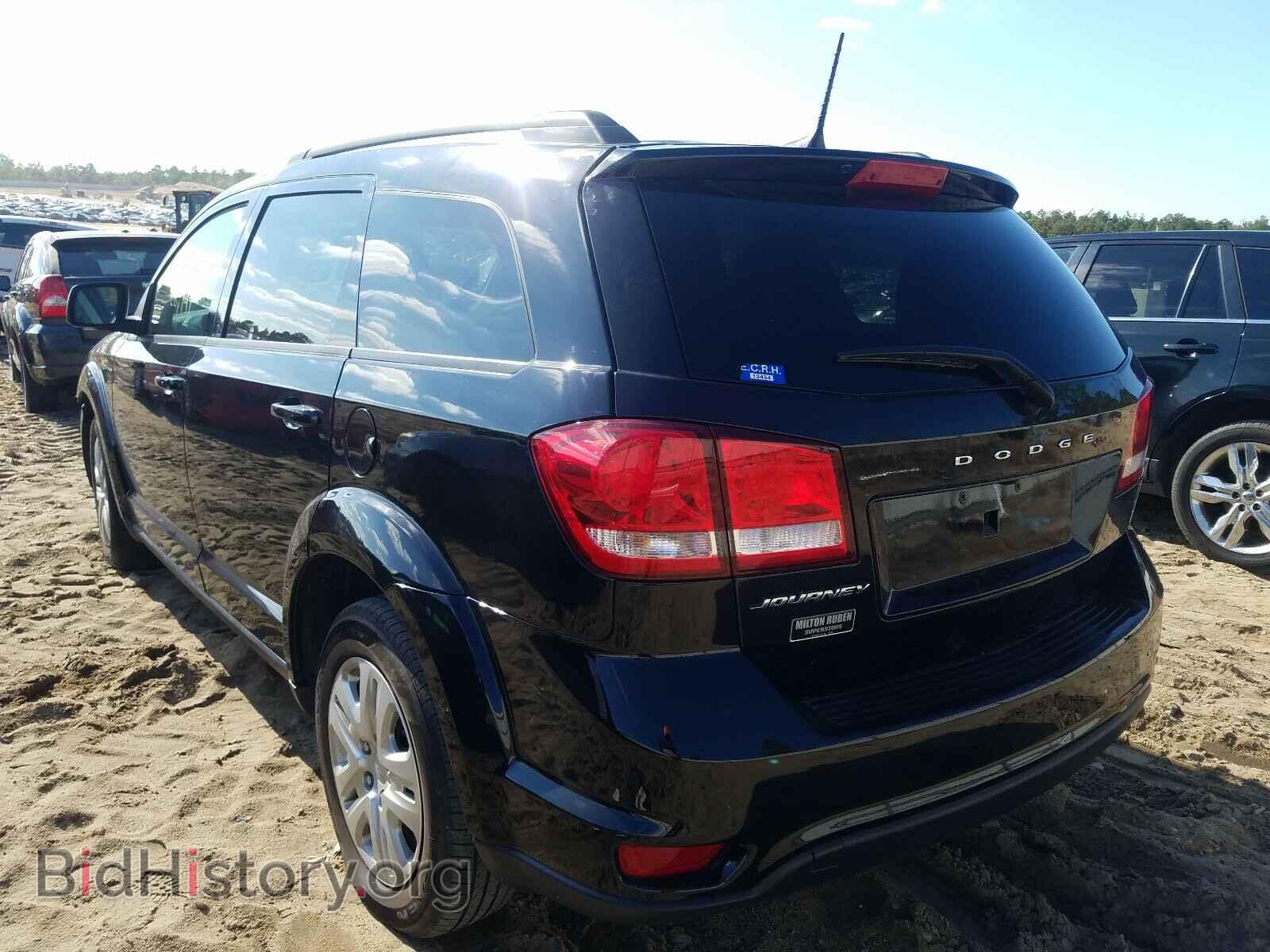2019 DODGE JOURNEY - VIN: 3C4PDCBB8KT815717 - Фото 3
