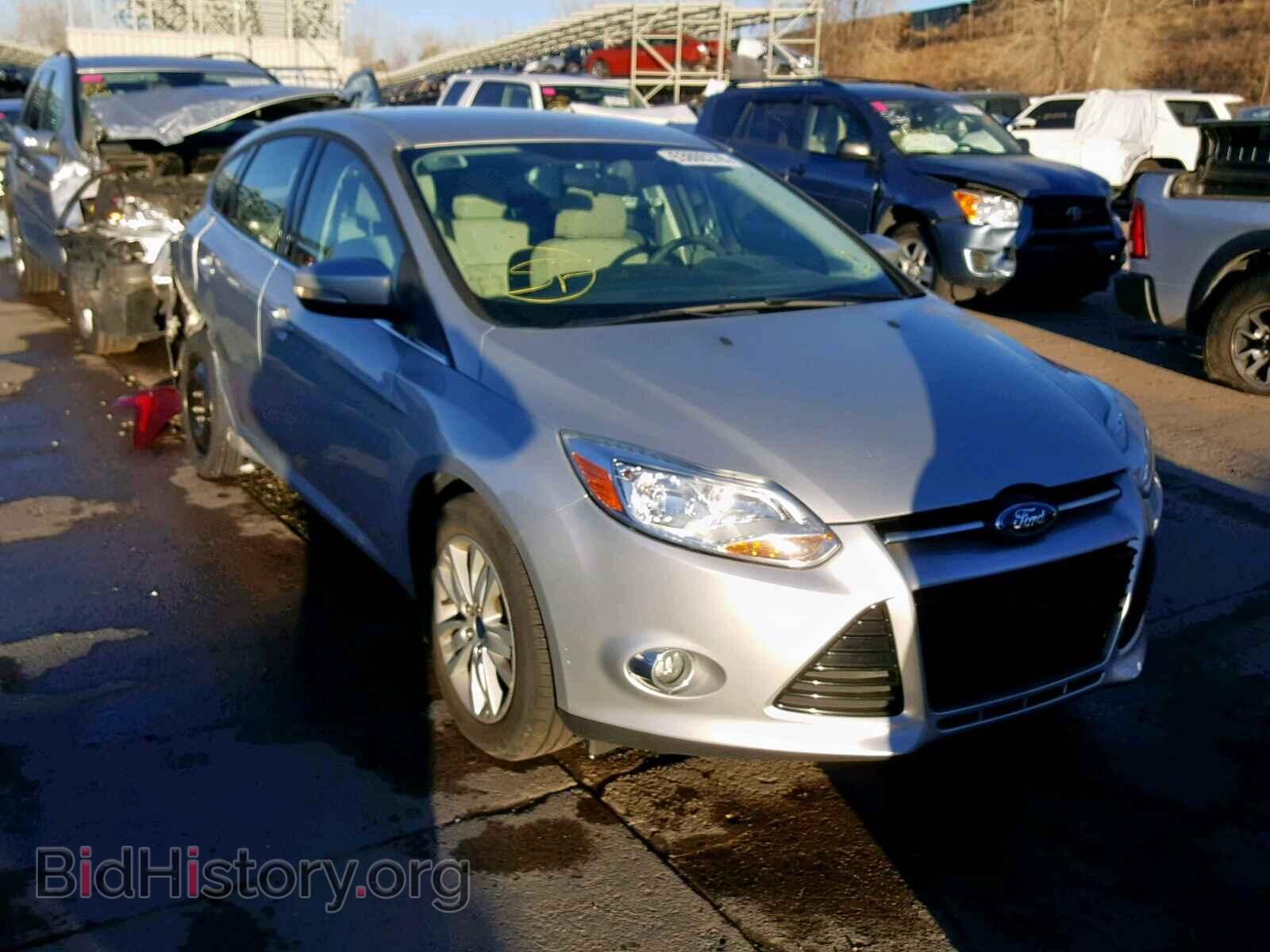 Photo 1FAHP3M2XCL451151 - FORD FOCUS 2012