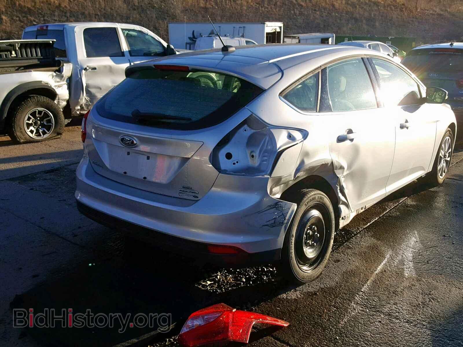 2012 FORD FOCUS - VIN: 1FAHP3M2XCL451151 - Photo 4
