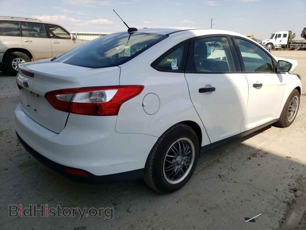 2012 FORD FOCUS - VIN: 1FAHP3E25CL379242 - Photo 4