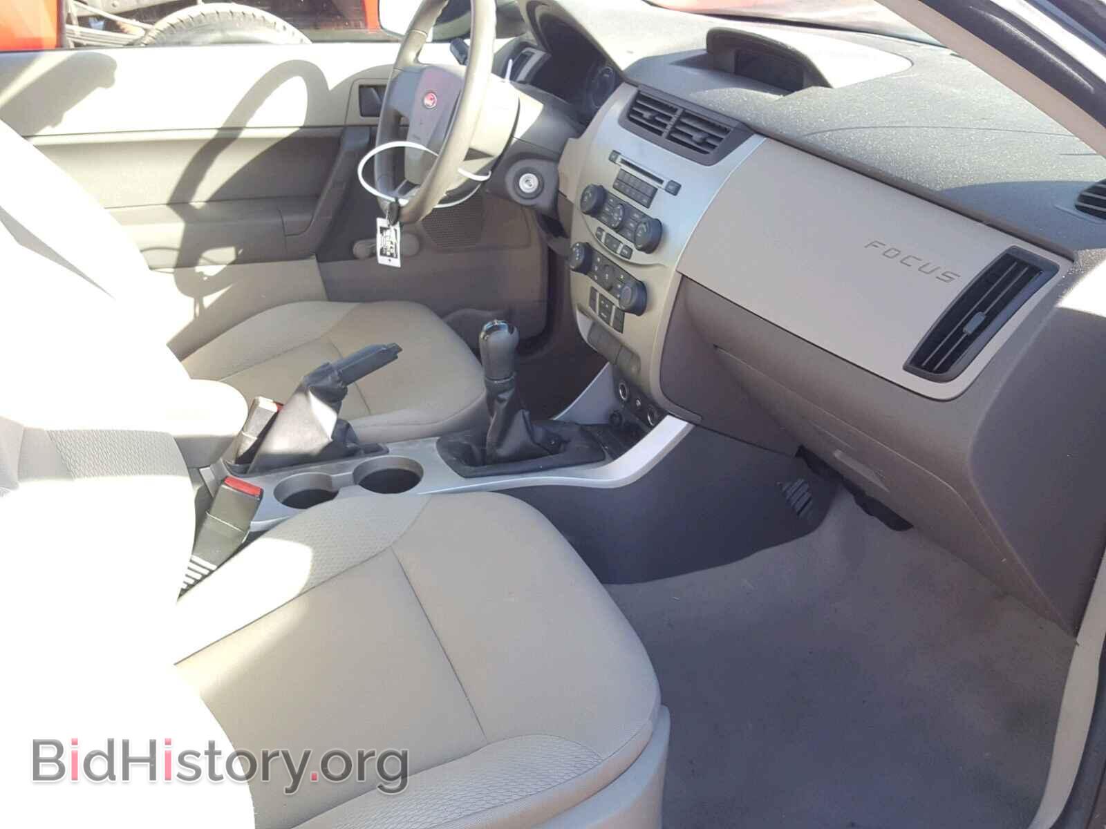 2008 FORD FOCUS - VIN: 1FAHP32N38W281010 - Фото 5