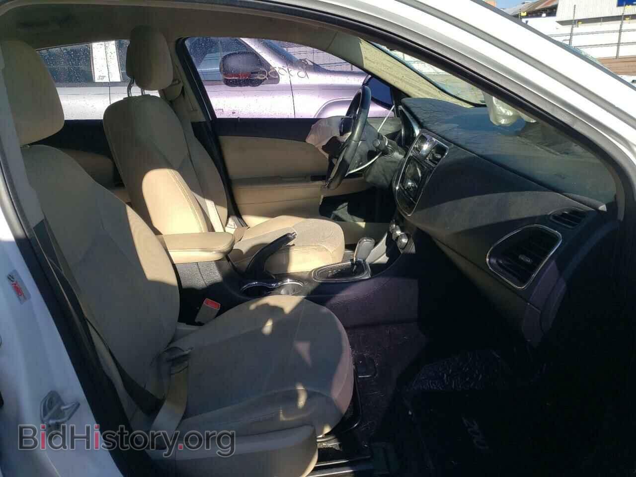 2012 CHRYSLER 200 - VIN: 1C3CCBBG9CN276926 - Фото 5