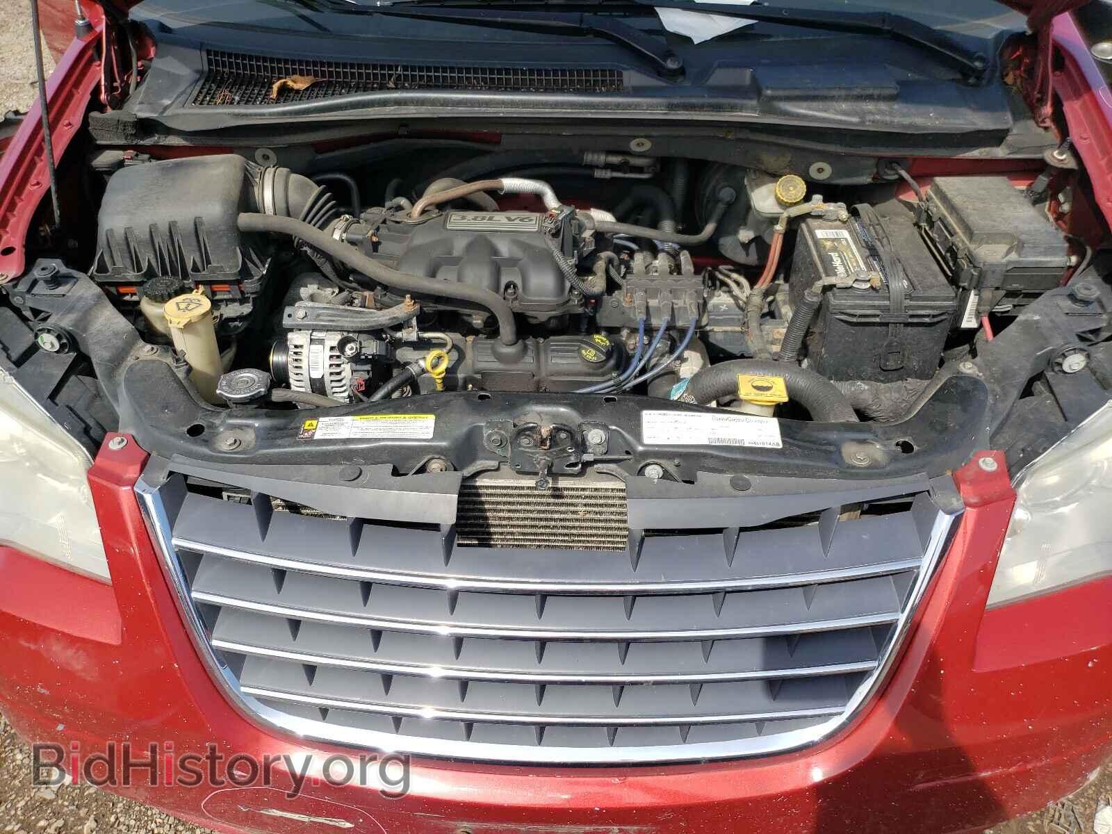 2008 CHRYSLER MINIVAN - VIN: 2A8HR54P78R711850 - Фото 7