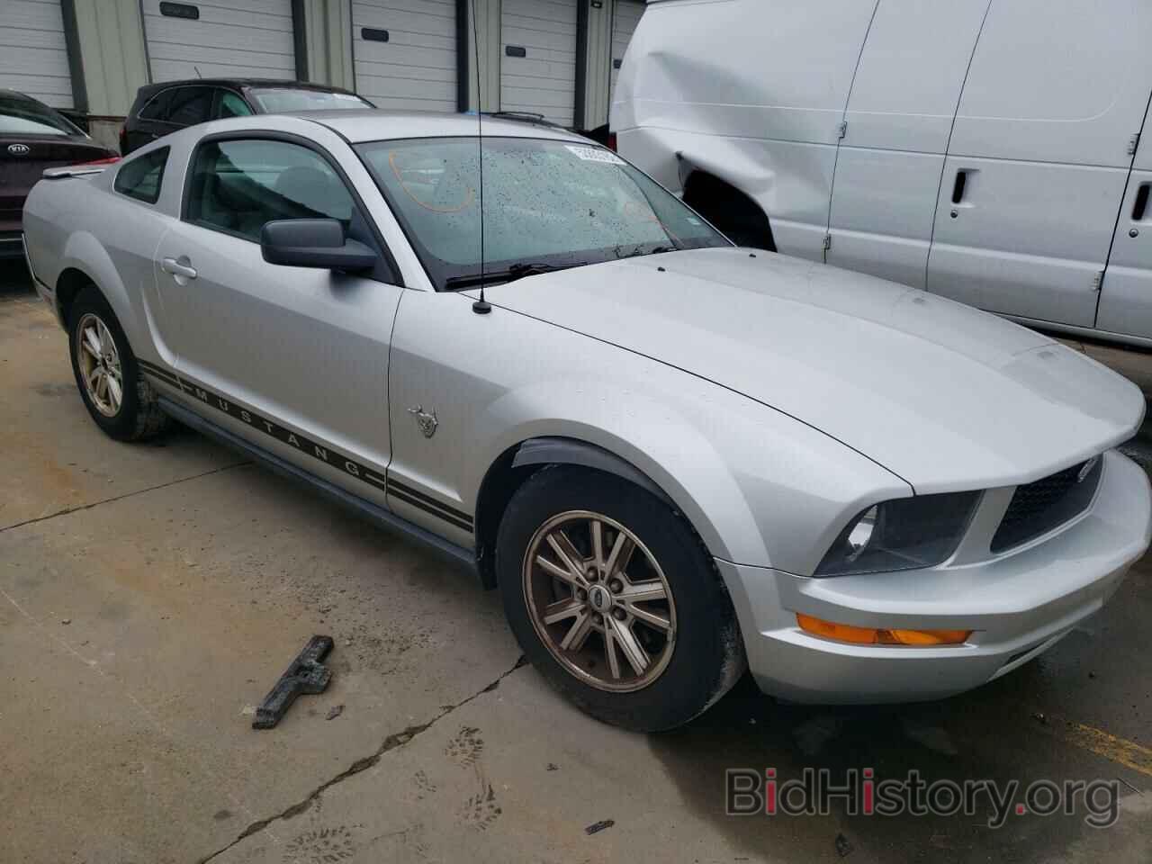 Photo 1ZVHT80N395115483 - FORD MUSTANG 2009