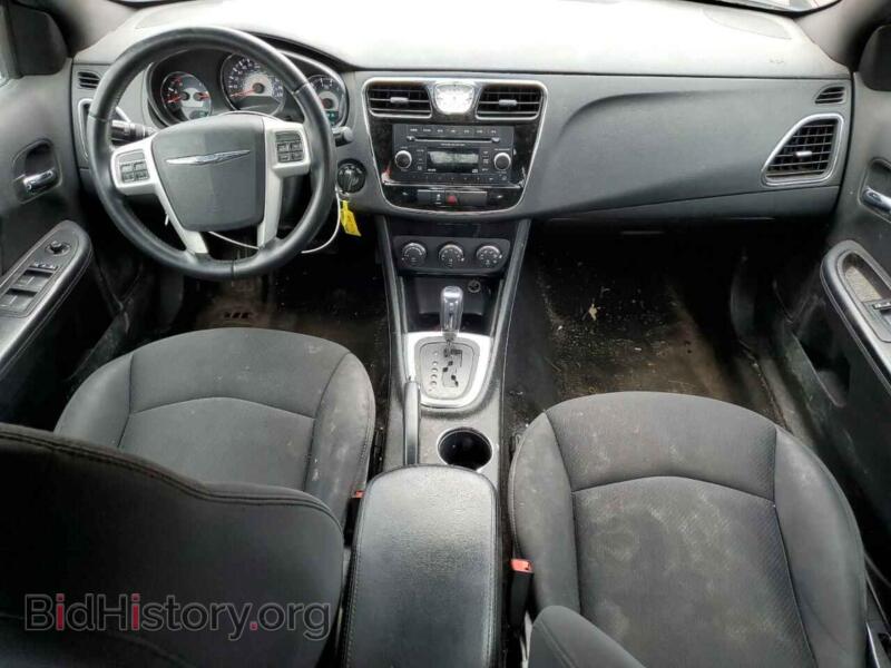 2013 Chrysler 200 (VIN 1C3CCBBG3DN659276) — фото 8 из 12
