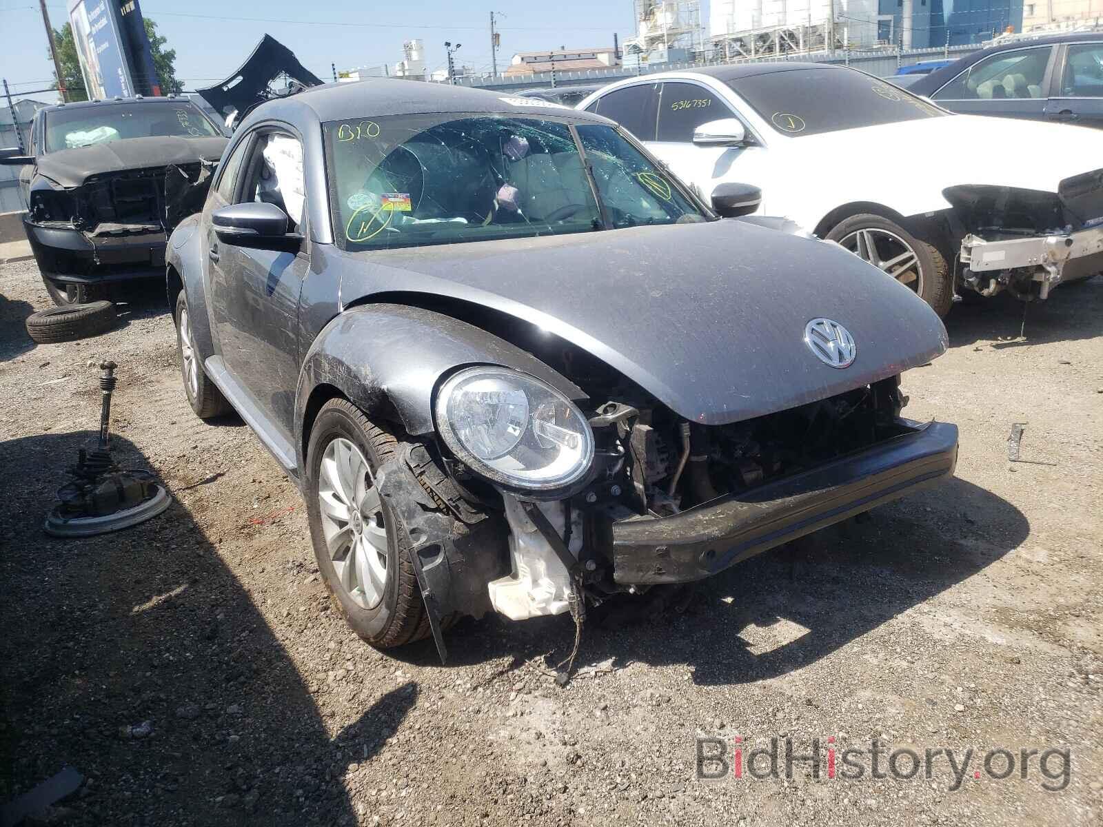 Photo 3VWFD7AT0KM708942 - VOLKSWAGEN BEETLE 2019