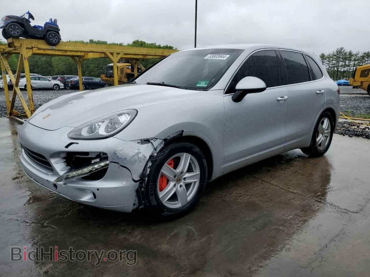 Photo WP1AA2A2XCLA11053 - PORSCHE CAYENNE 2012