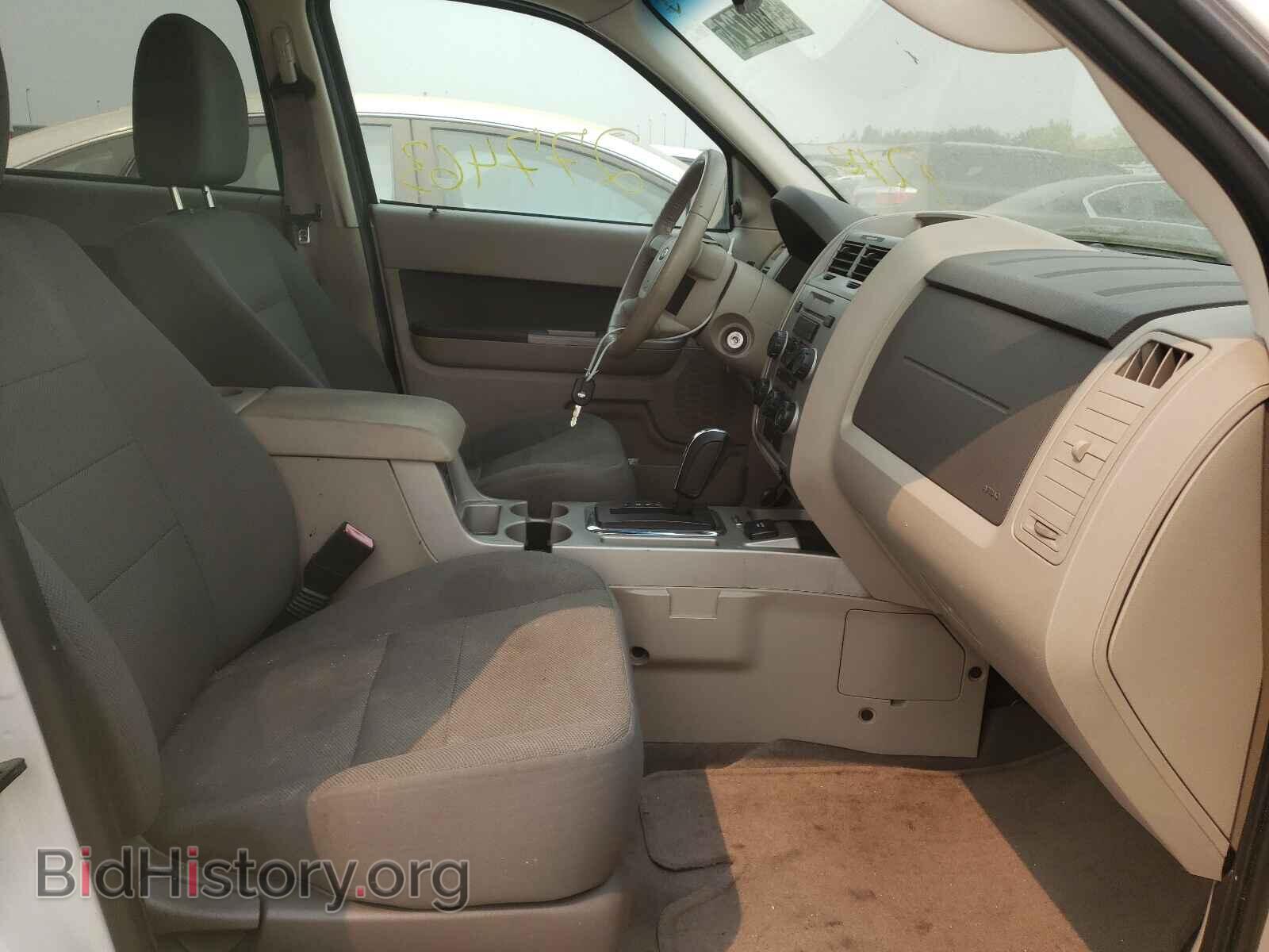 2009 FORD ESCAPE - VIN: 1FMCU49329KB08381 - Фото 5