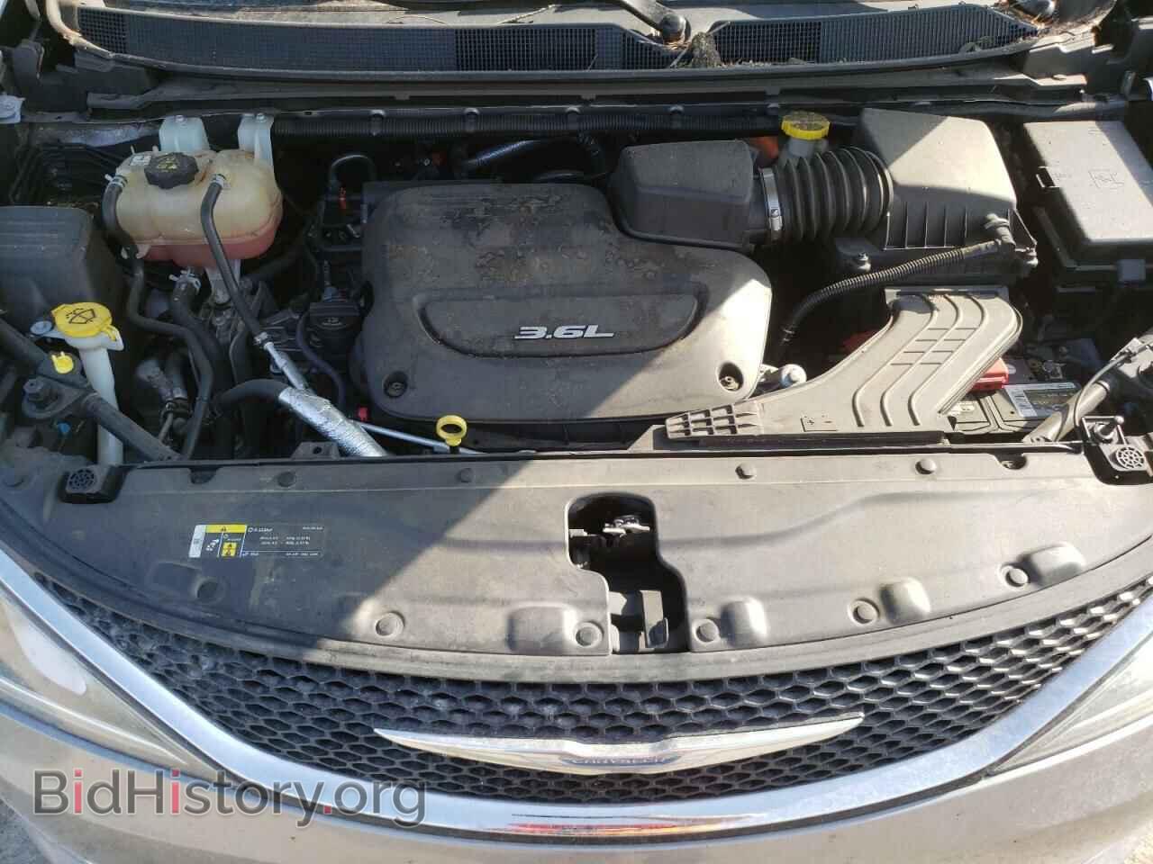 2018 CHRYSLER PACIFICA - VIN: 2C4RC1BG4JR120924 - Фото 12