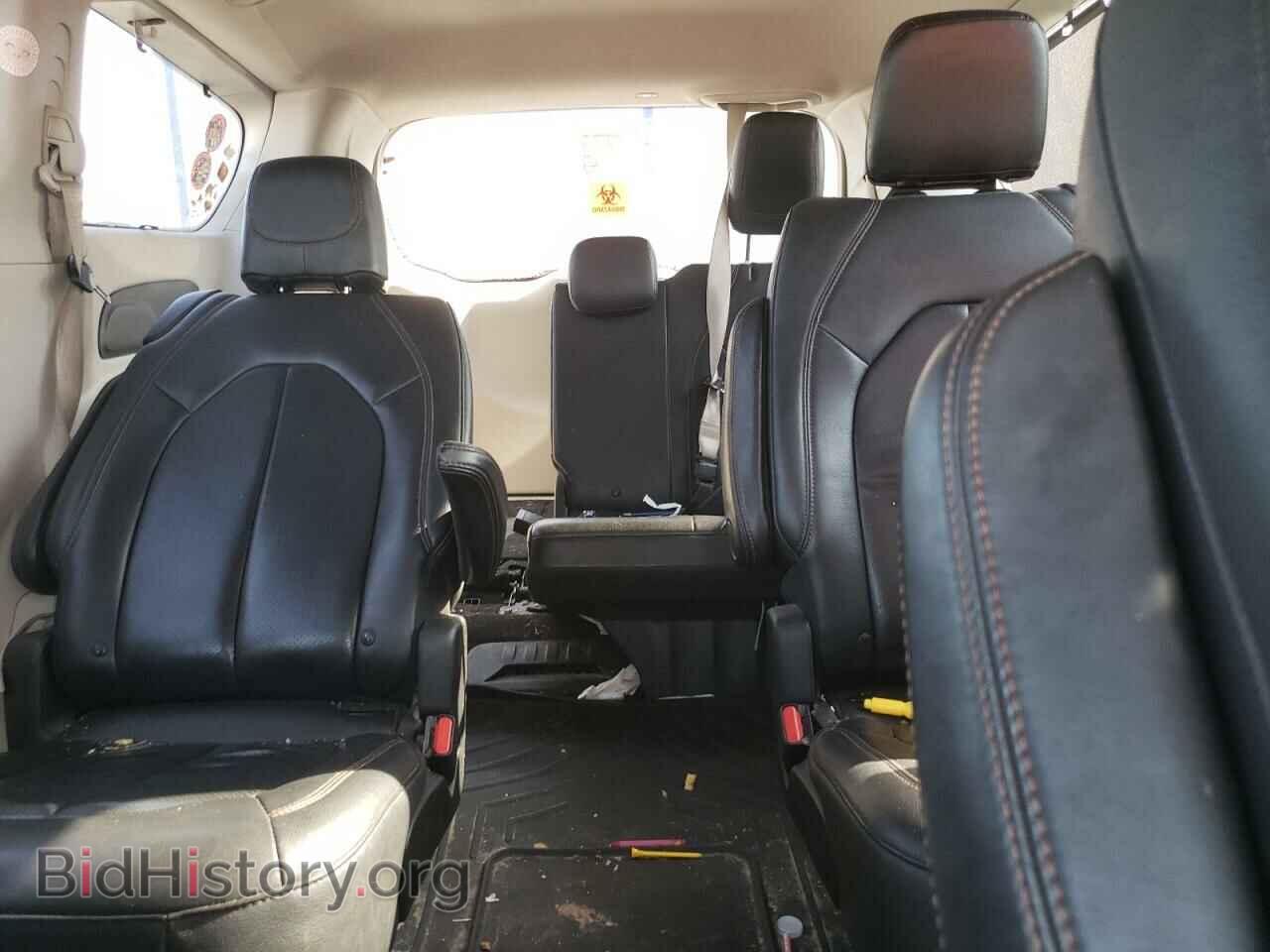 2018 CHRYSLER PACIFICA - VIN: 2C4RC1BG4JR120924 - Фото 10