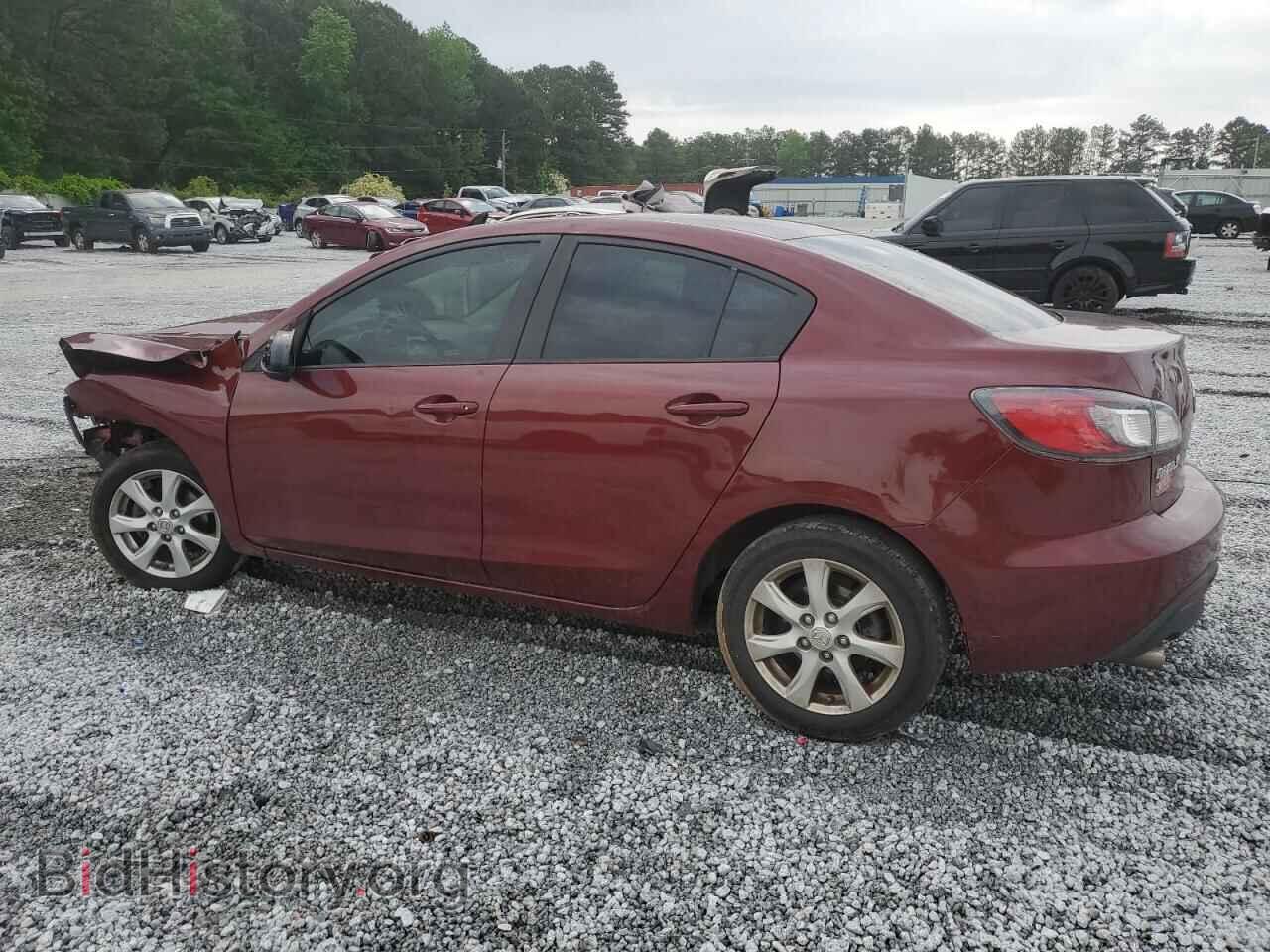 2011 MAZDA 3 - VIN: JM1BL1VF1B1900468 - Фото 2
