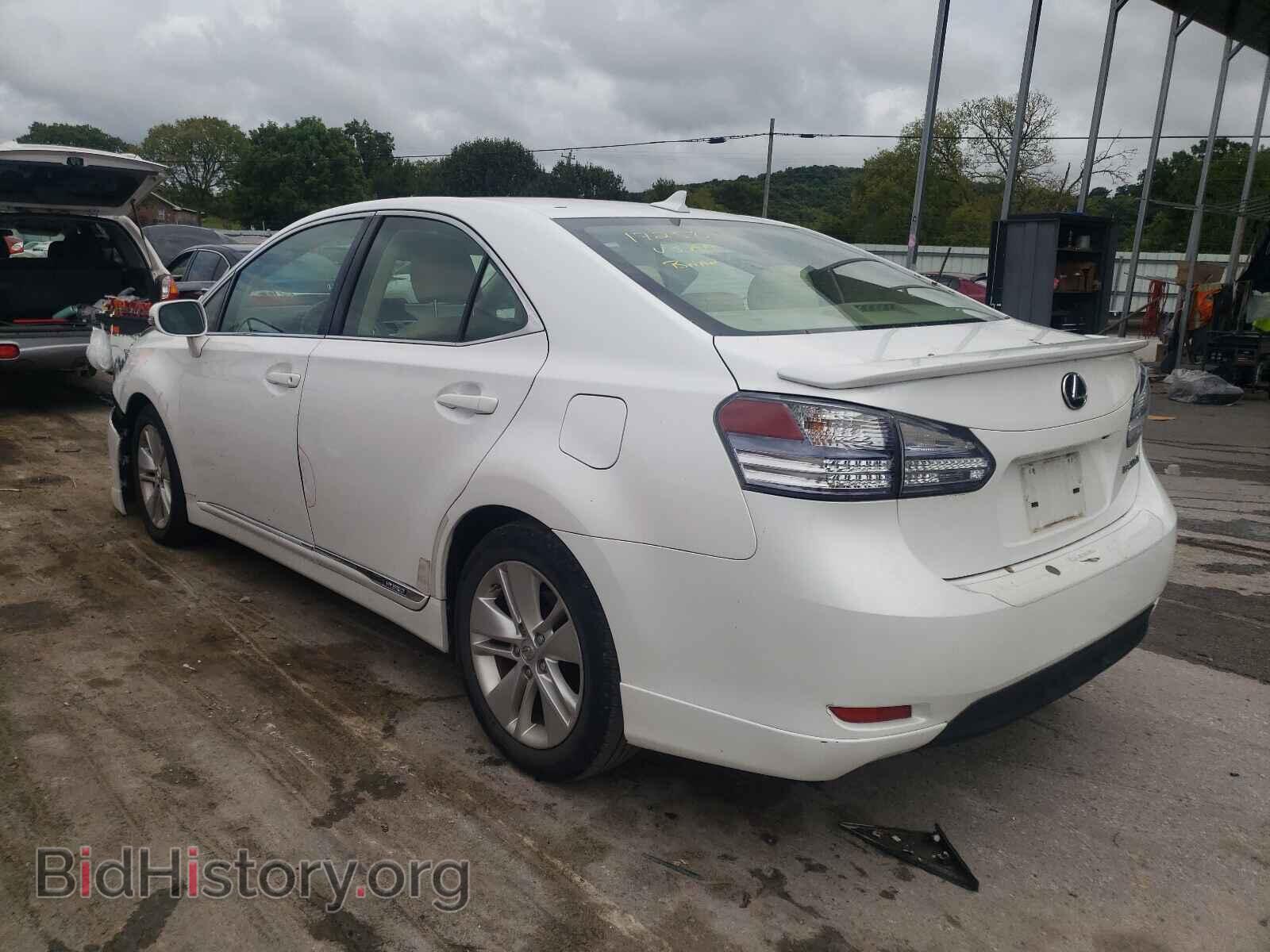 2011 LEXUS HS - VIN: JTHBB1BA3B2045728 - Photo 3