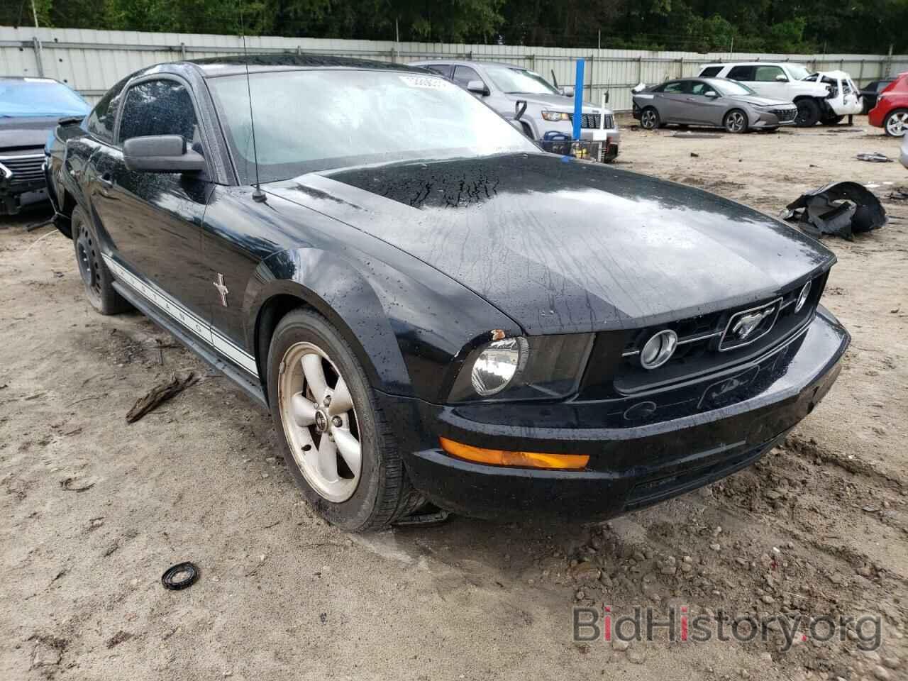 Photo 1ZVFT80N775302360 - FORD MUSTANG 2007