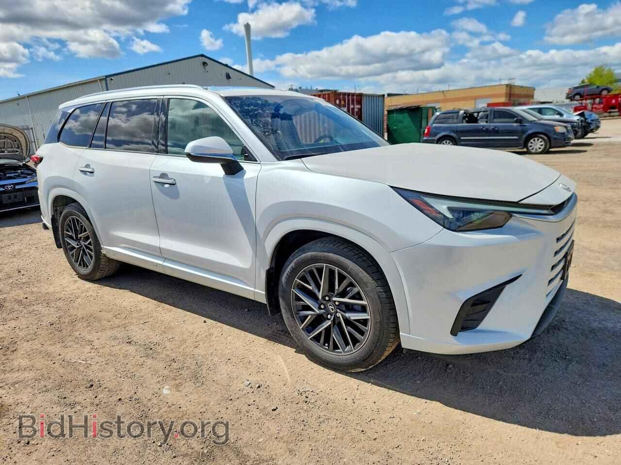2024 LEXUS UNKNOWN - VIN: 5TDAAAB68RS006261 - Photo 4