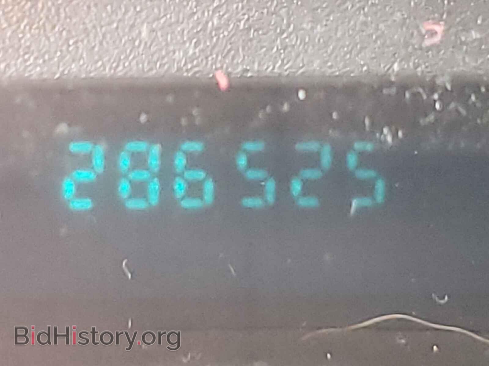2006 GMC ENVOY - VIN: 1GKDT13S462300377 - Photo 8