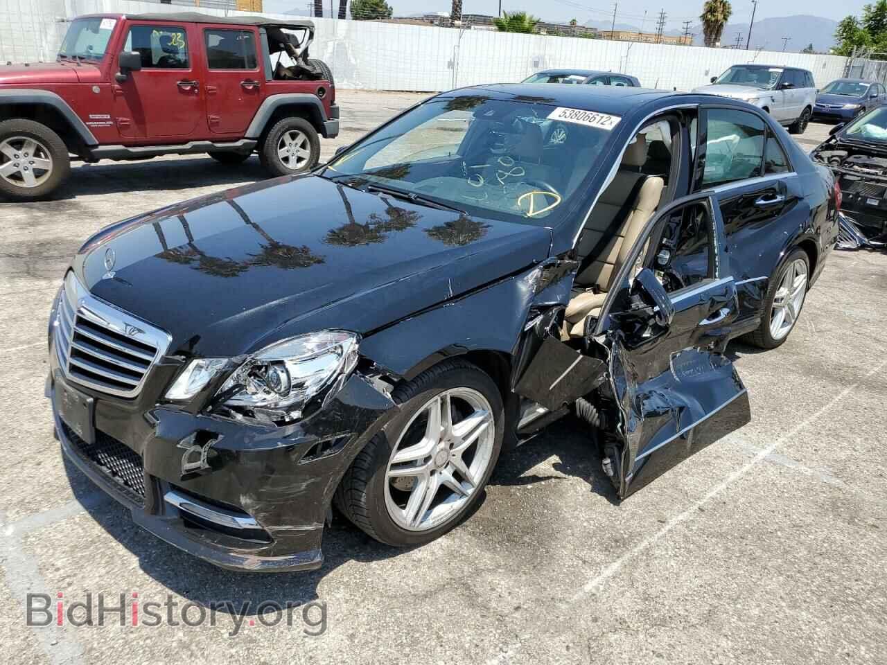 2012 MERCEDES-BENZ E-CLASS - VIN: WDDHF5KB5CA572831 - Фото 2