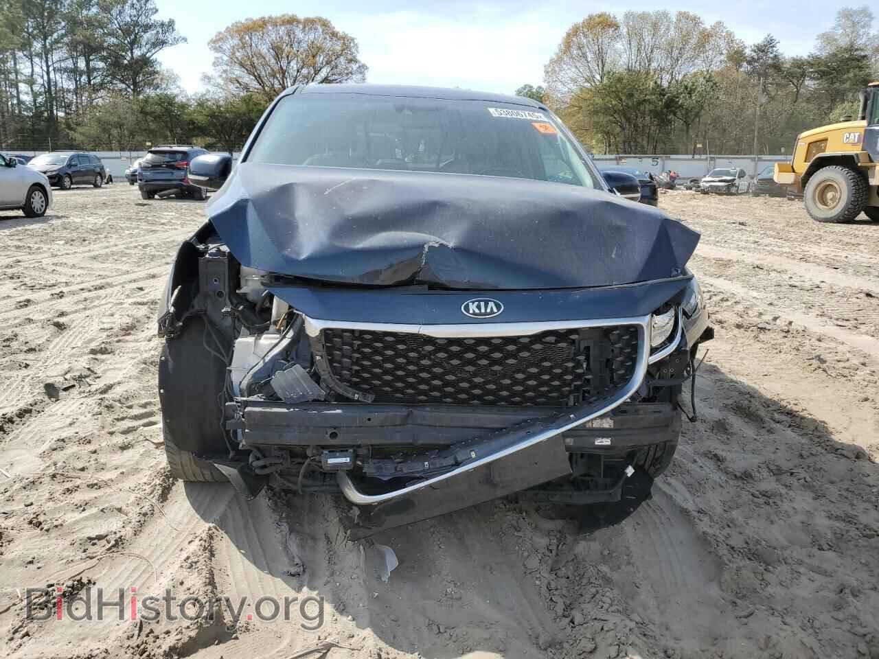 2017 KIA All Models - VIN: KNDMC5C11H6257221 - Photo 5