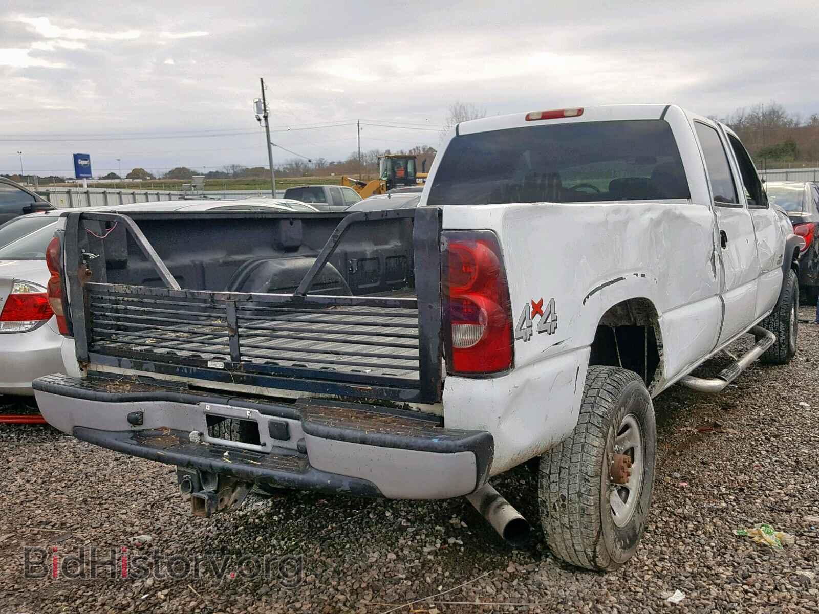 2007 CHEVROLET SILVERADO - VIN: 1GCHK33DX7F192175 - Фото 4