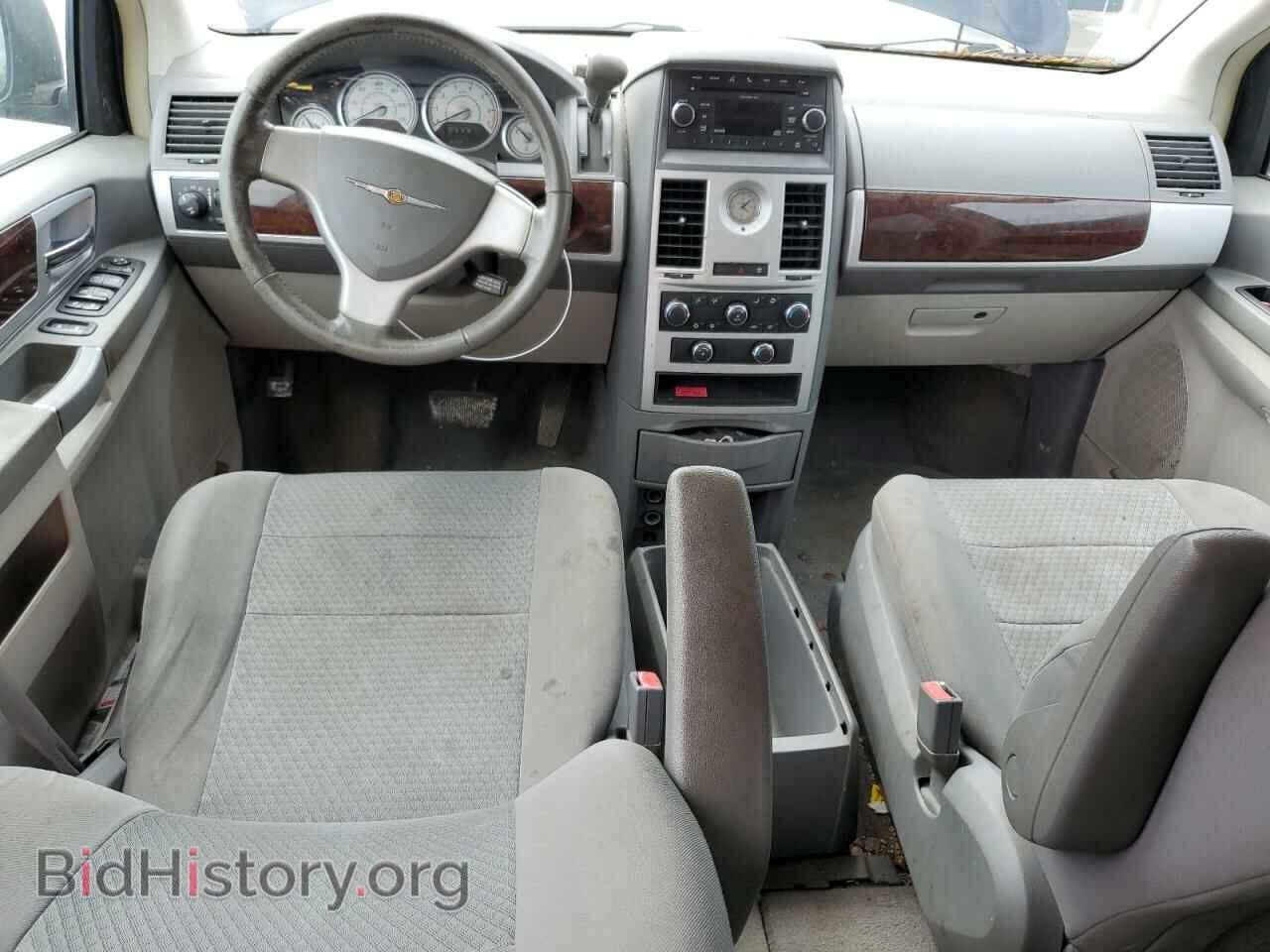 2010 CHRYSLER MINIVAN - VIN: 2A4RR5D16AR271417 - Фото 8