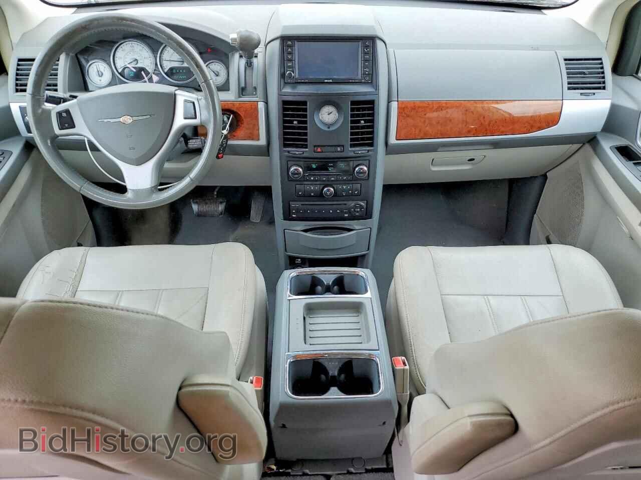 2008 CHRYSLER MINIVAN - VIN: 2A8HR54P08R661888 - Photo 8