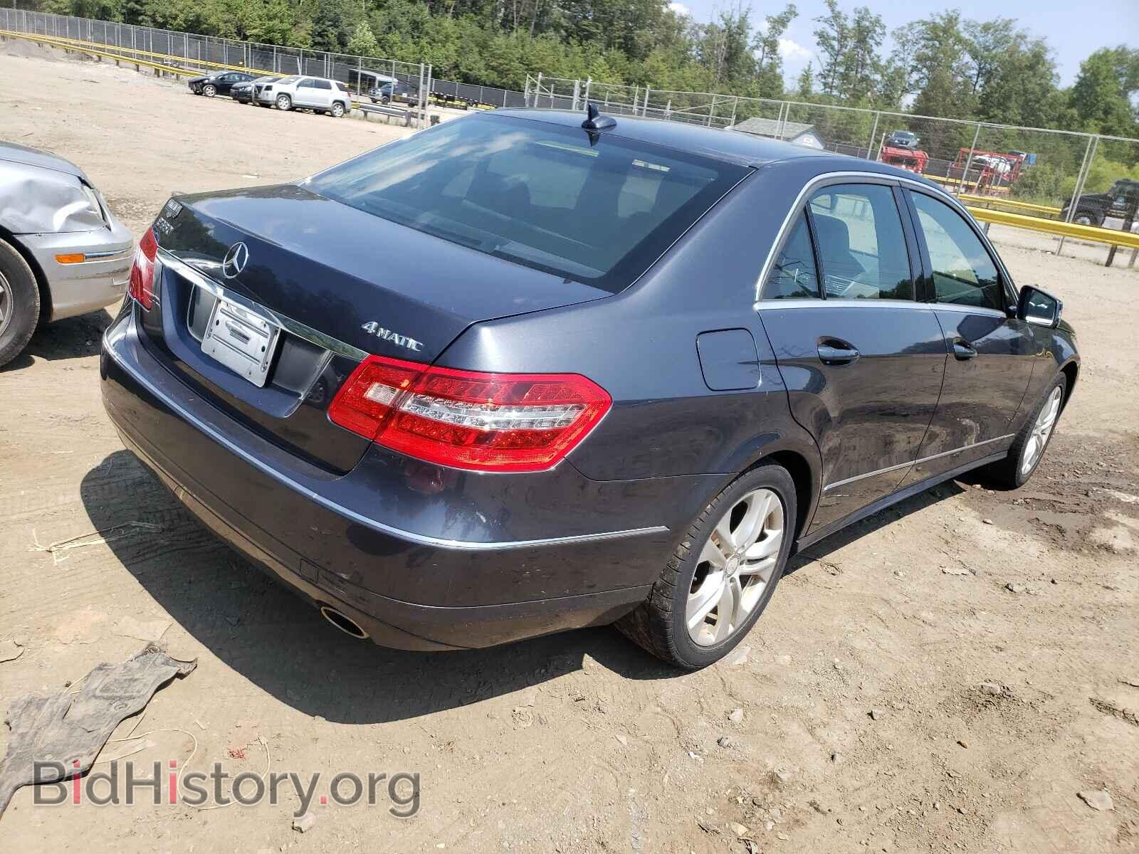2011 MERCEDES-BENZ E-CLASS - VIN: WDDHF8HB5BA462840 - Фото 4