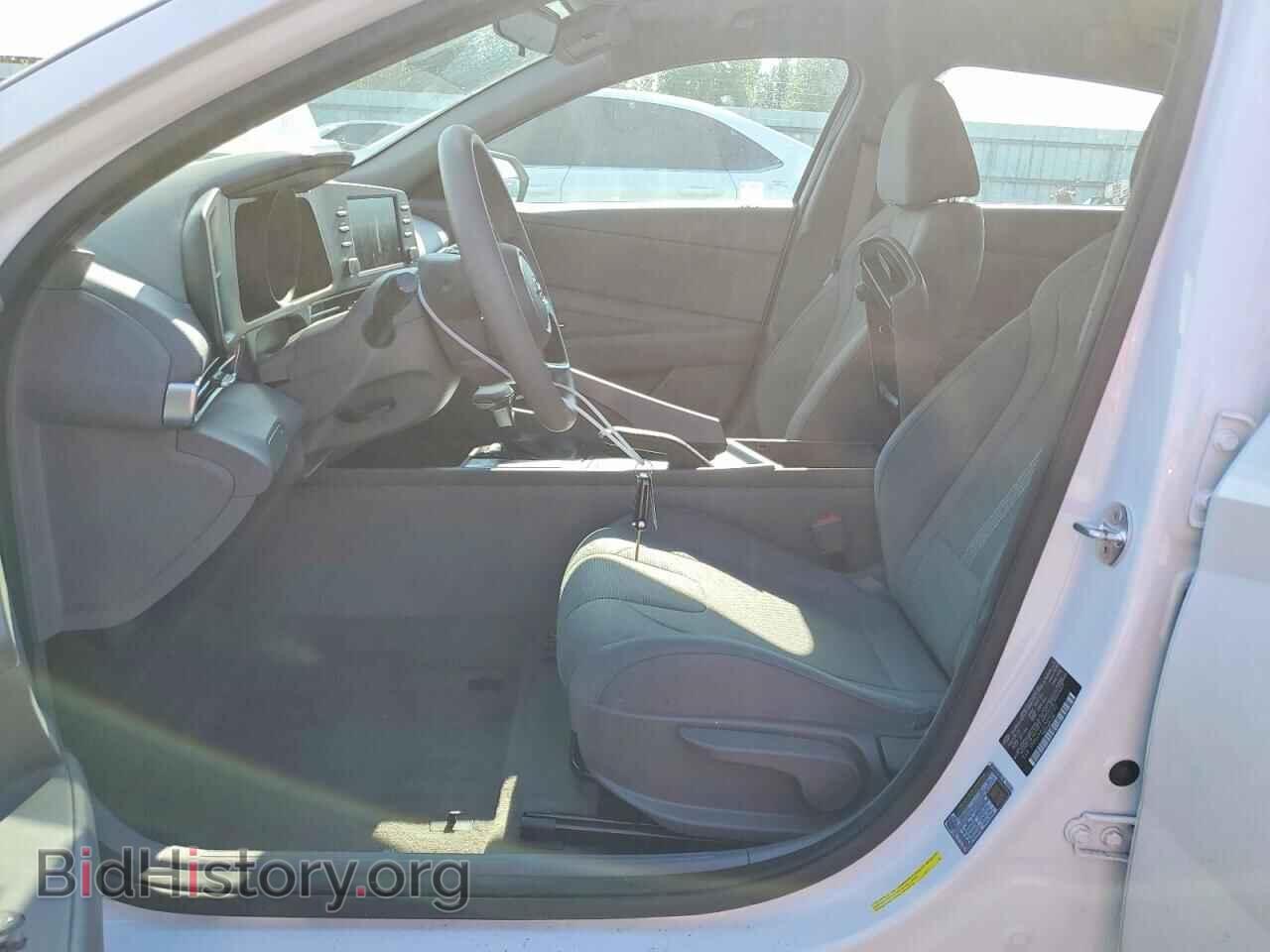 2021 HYUNDAI ELANTRA - VIN: 5NPLL4AG7MH037157 - Фото 7